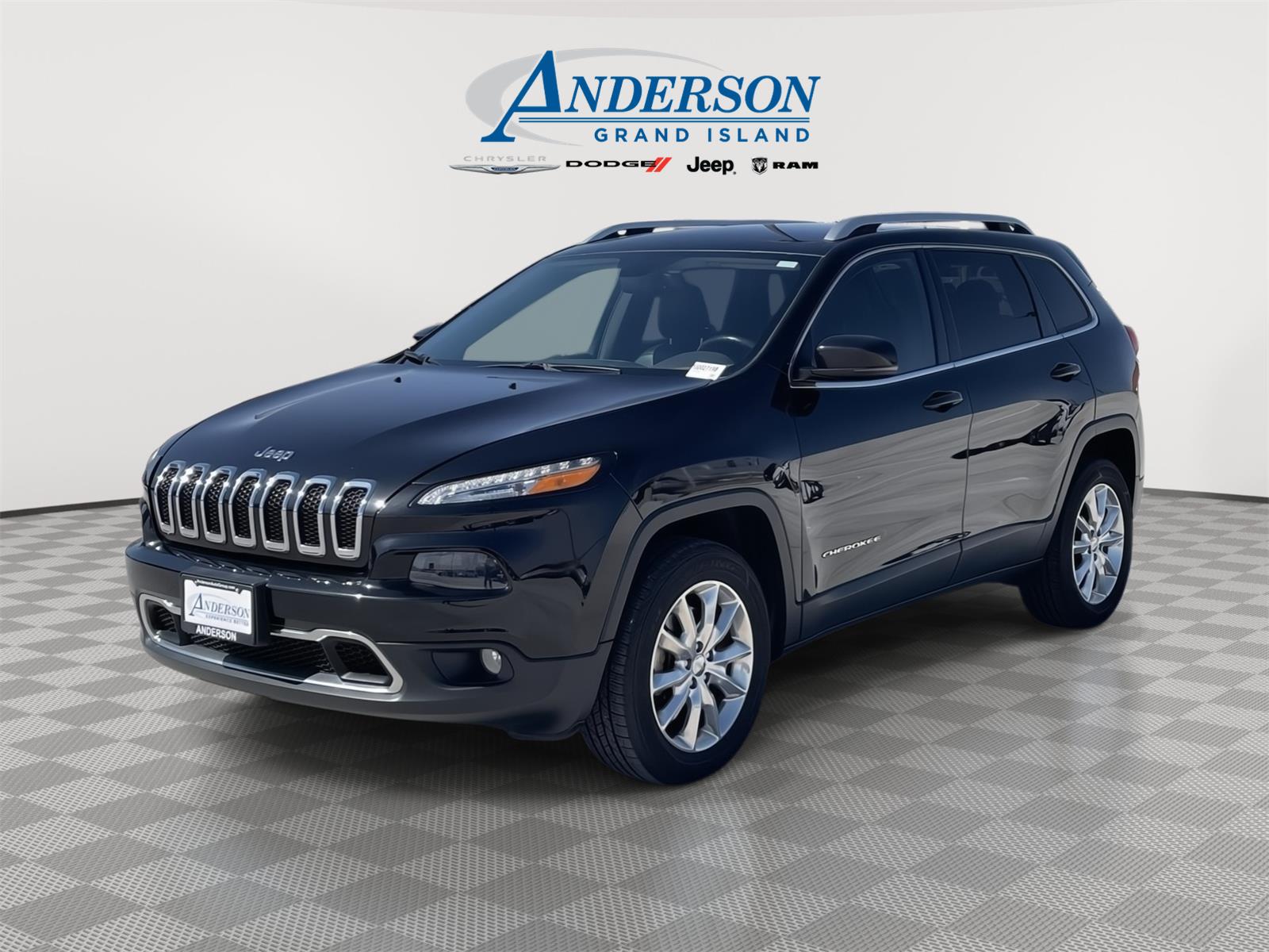 Brilliant Black Crystal Pearlcoat 2015 Jeep Cherokee Limited 4WD SUV / Crossover Four-Wheel Drive 9-Speed Automatic