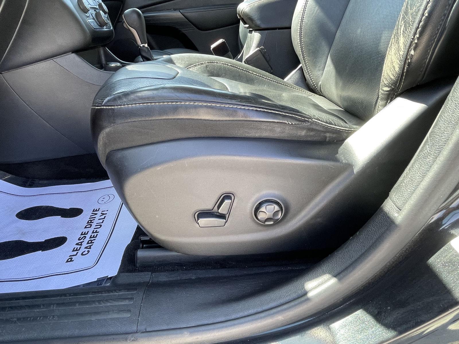 Pre-Owned 2015 Jeep Cherokee for sale in Grand Island NE