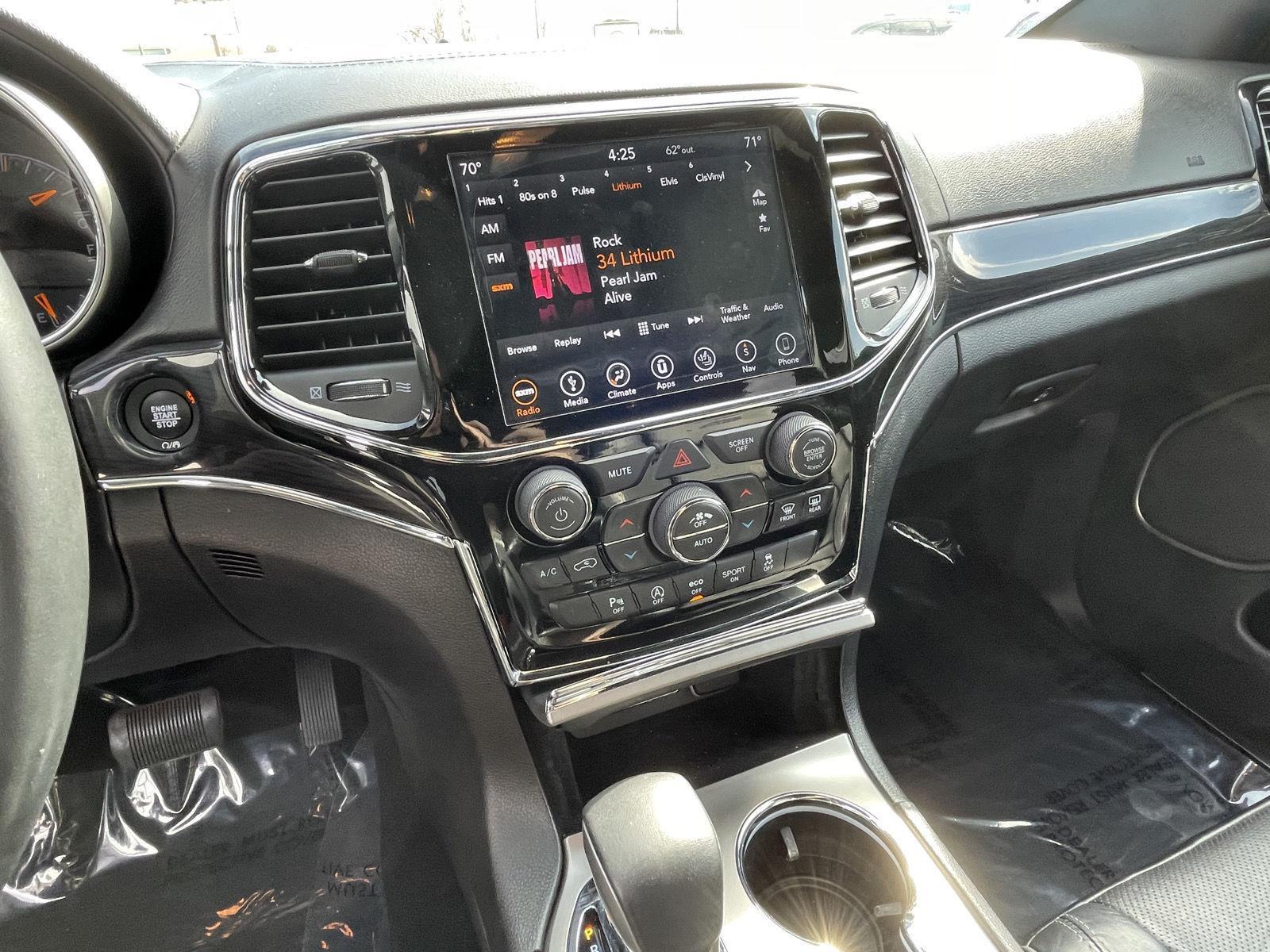 Pre-Owned 2019 Jeep Grand Cherokee for sale in Grand Island NE