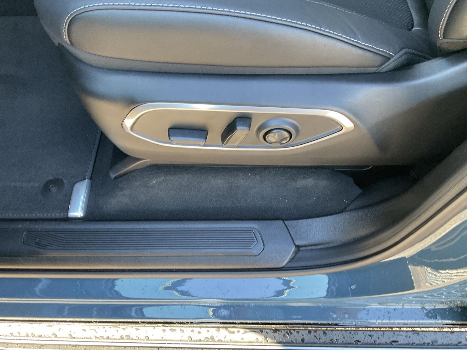 New 2026 Jeep Grand Wagoneer for sale in Grand Island NE