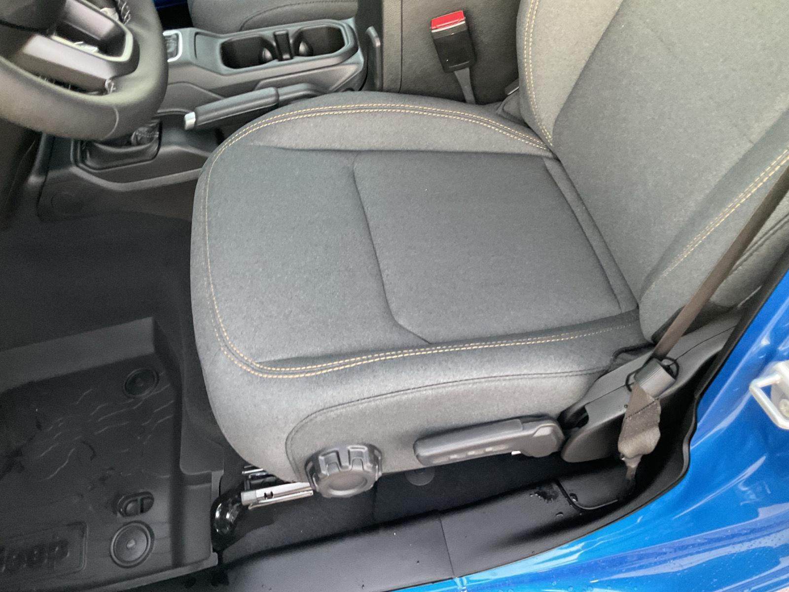 New 2026 Jeep Wrangler for sale in Grand Island NE