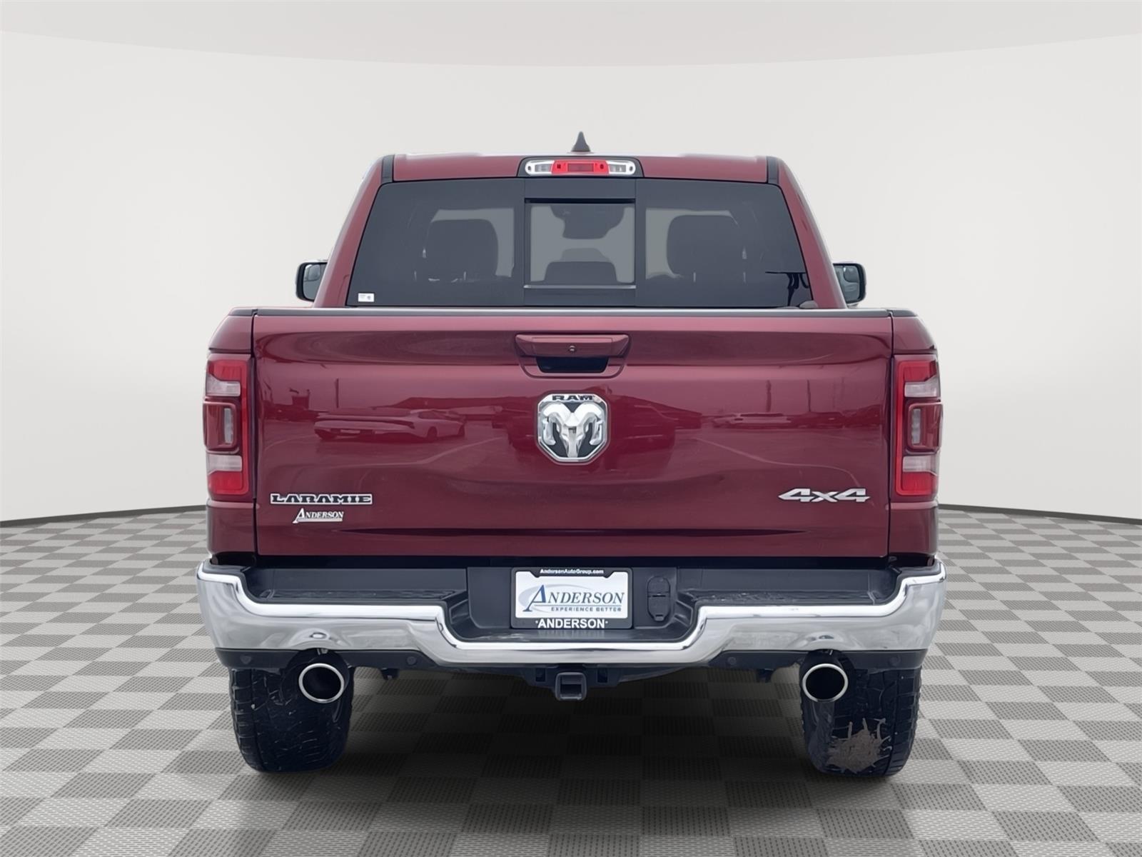 View vehicle photo 5