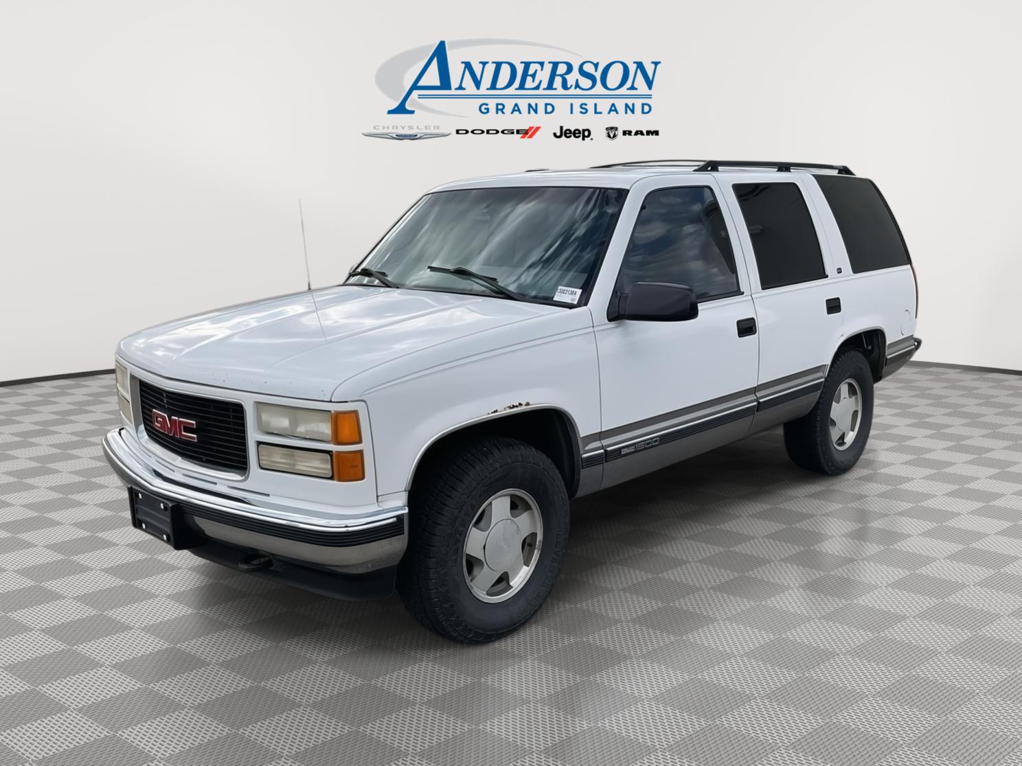 Summit White 1999 GMC Yukon SLT 4WD SUV / Crossover Four-Wheel Drive 4-Speed Automatic