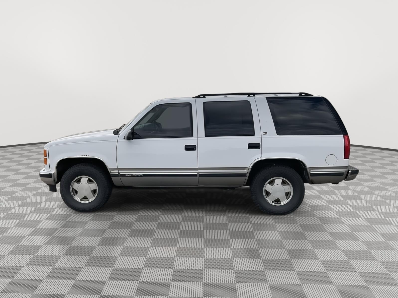 Pre-Owned 1999 GMC Yukon for sale in Grand Island NE