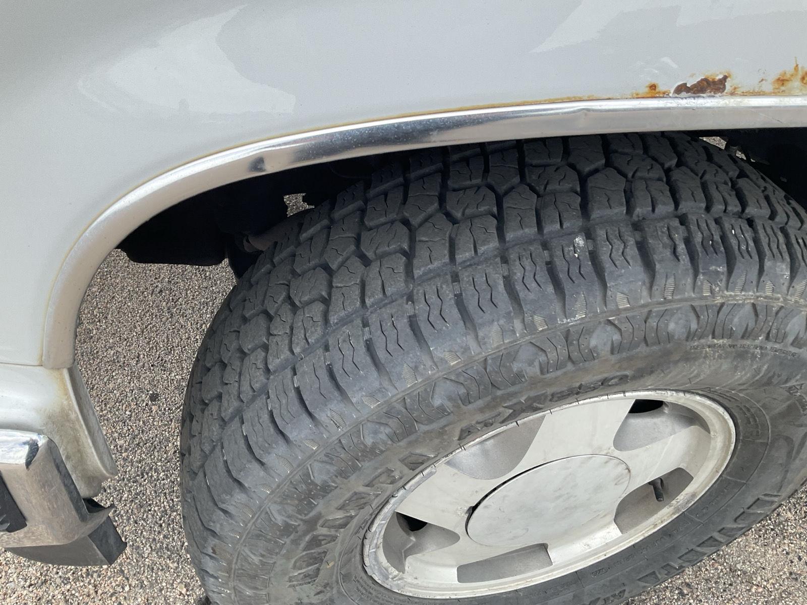 Pre-Owned 1999 GMC Yukon for sale in Grand Island NE