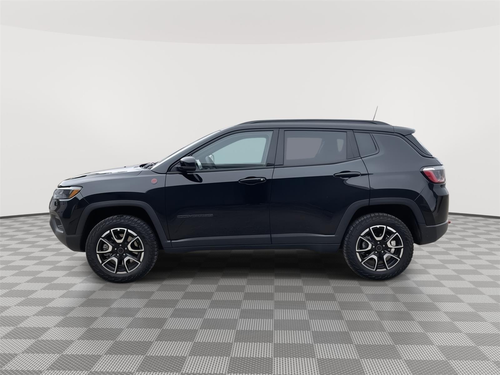 Used 2025 Jeep Compass for sale in Grand Island NE