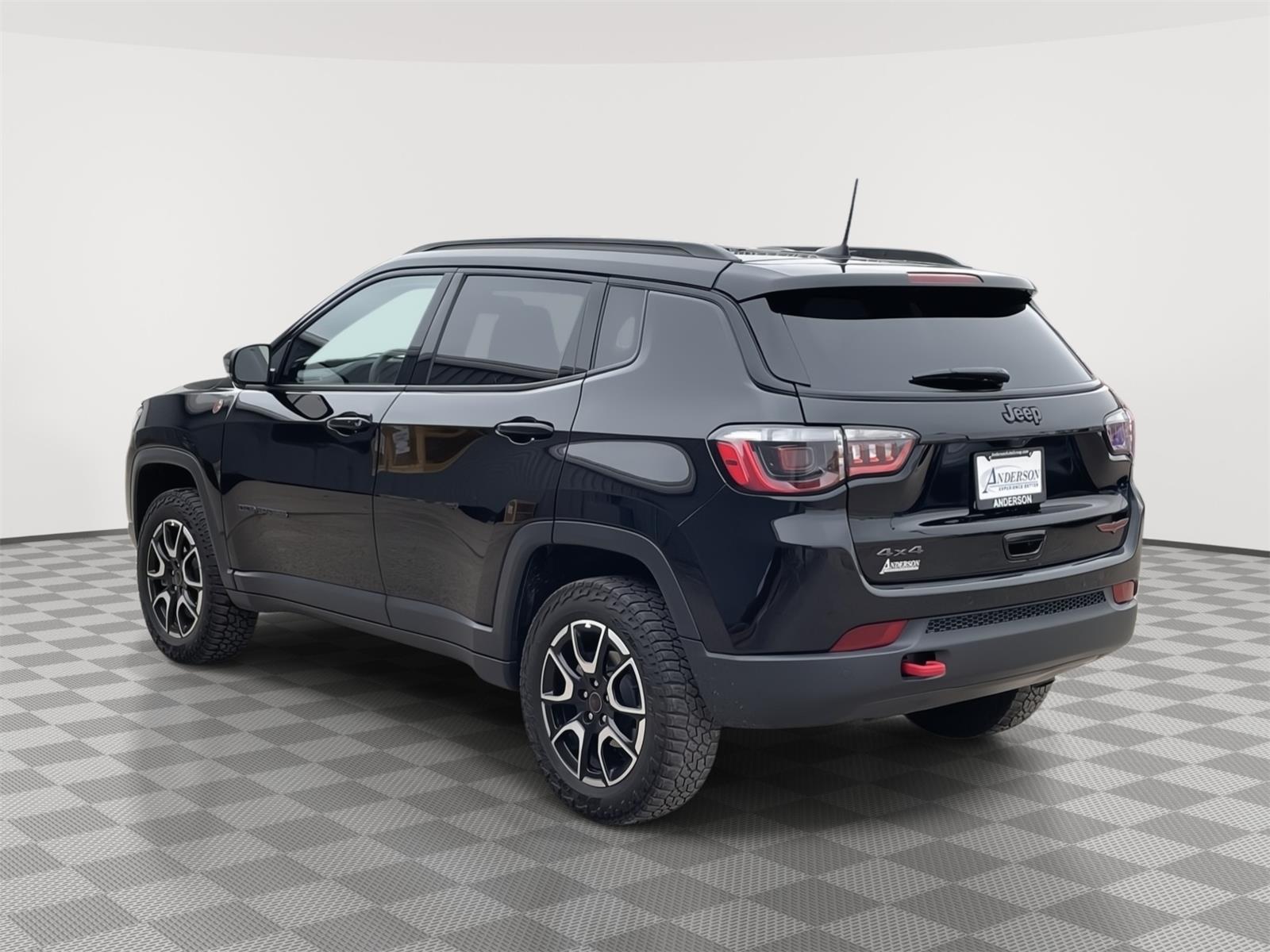 Used 2025 Jeep Compass for sale in Grand Island NE