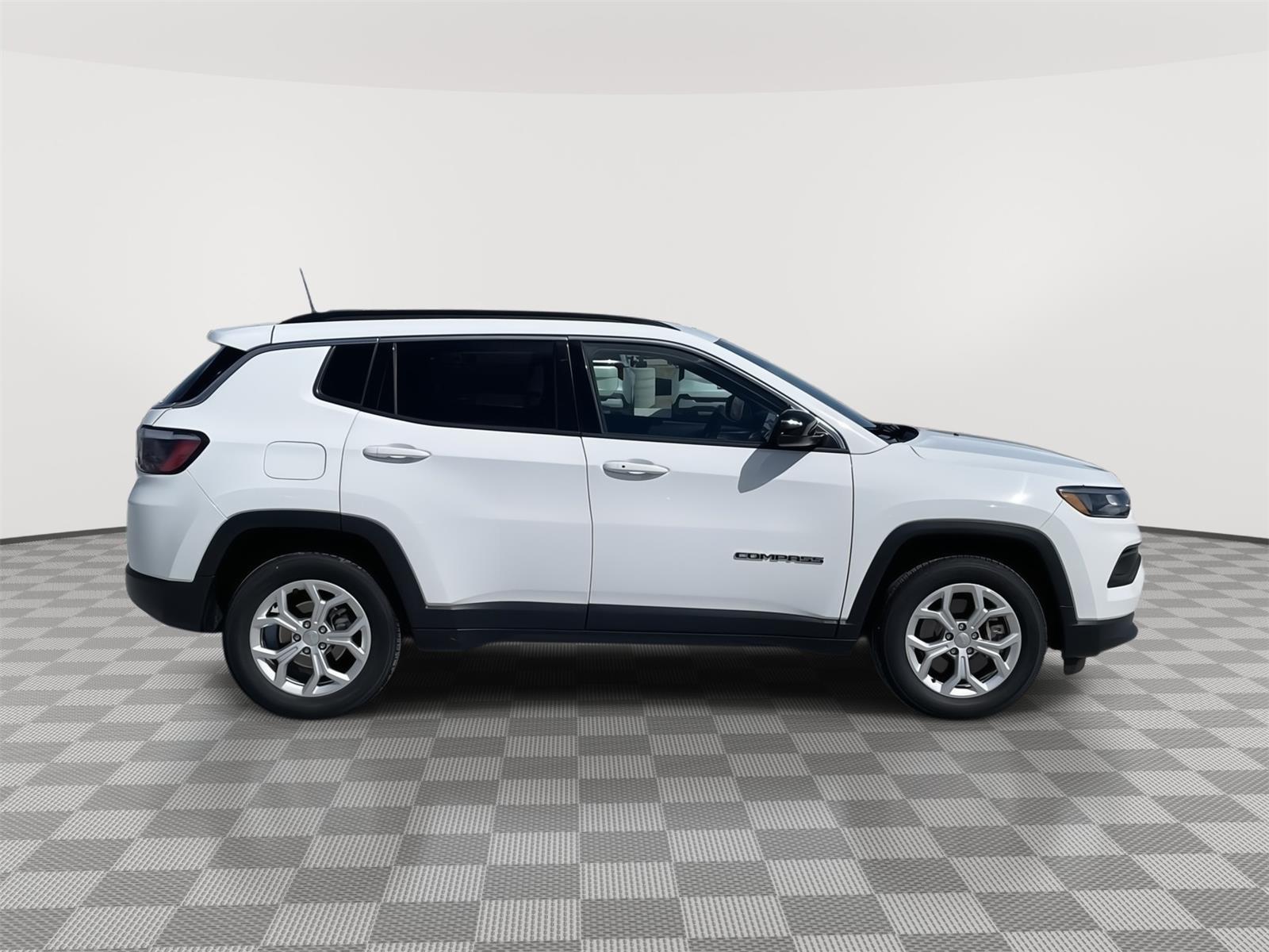 Used 2024 Jeep Compass for sale in Grand Island NE