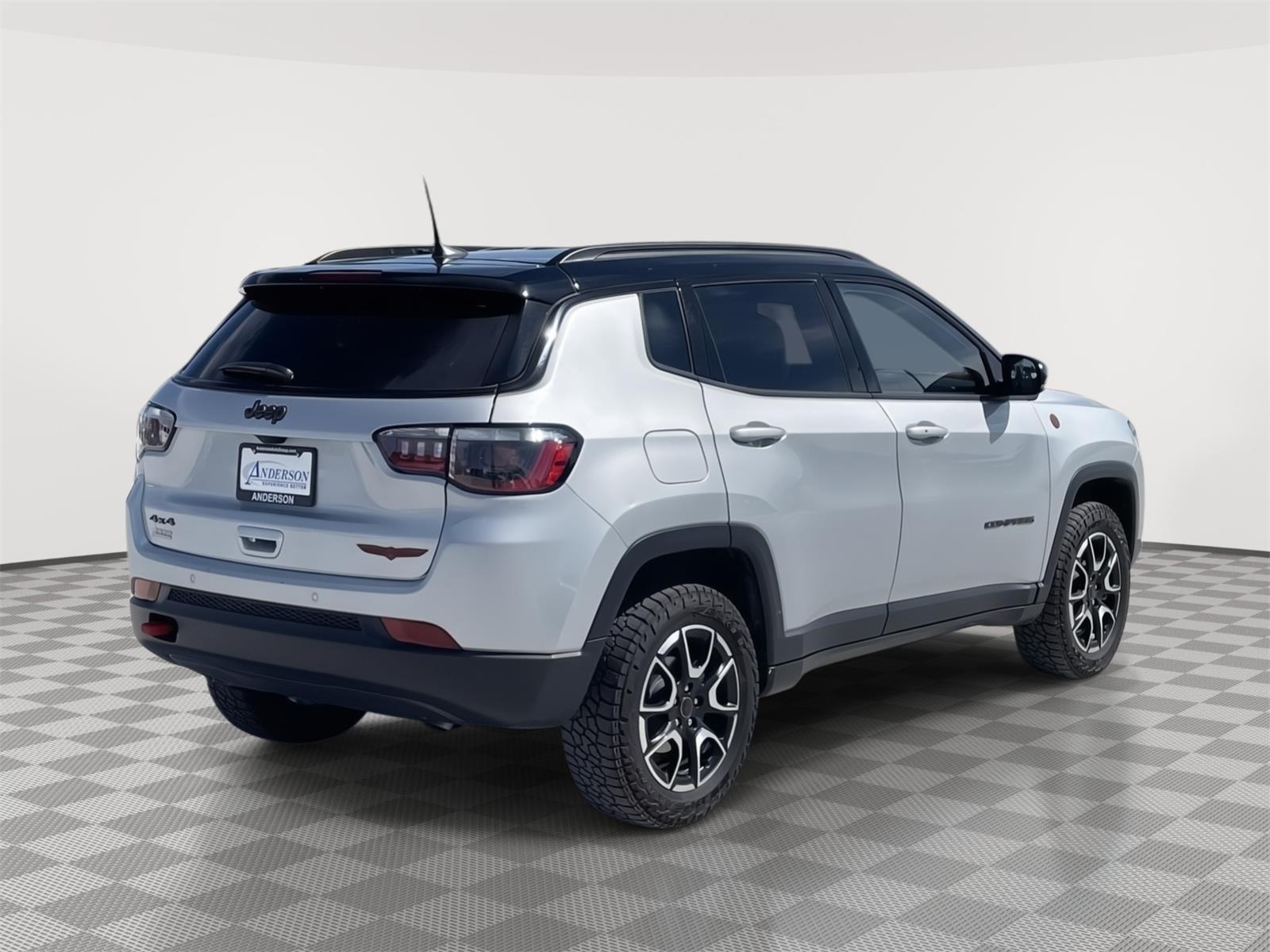 Used 2025 Jeep Compass for sale in Grand Island NE