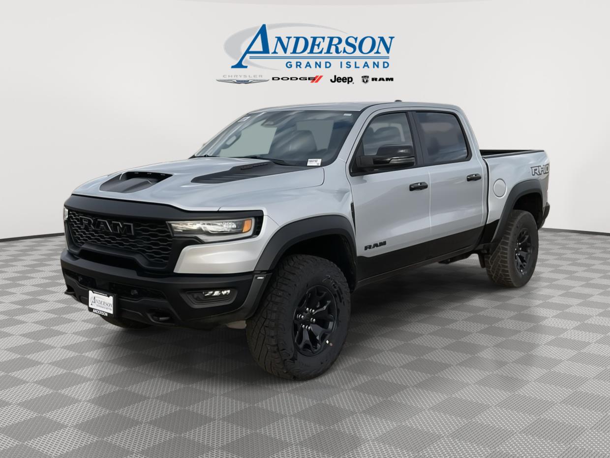 Vehicle photo 1