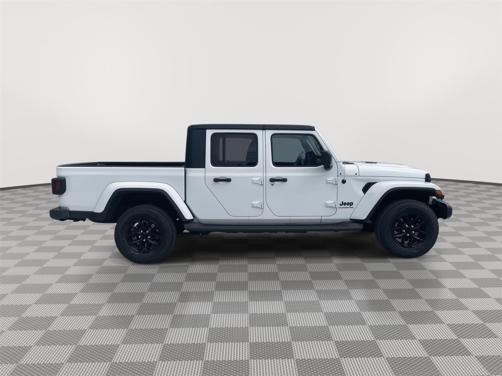 Used 2022 Jeep Gladiator for sale in Grand Island NE
