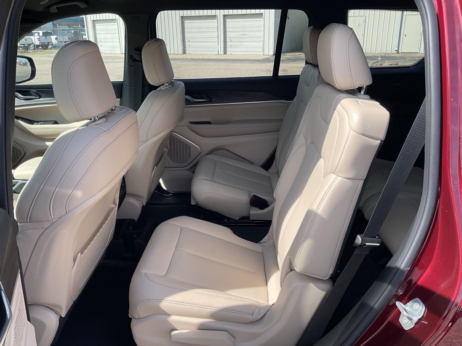 New 2026 Jeep Grand Cherokee L for sale in Grand Island NE