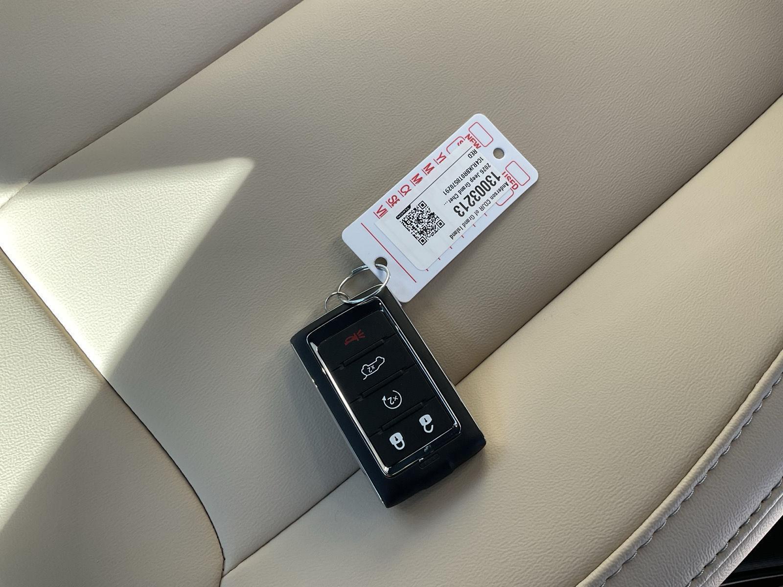 New 2026 Jeep Grand Cherokee L for sale in Grand Island NE