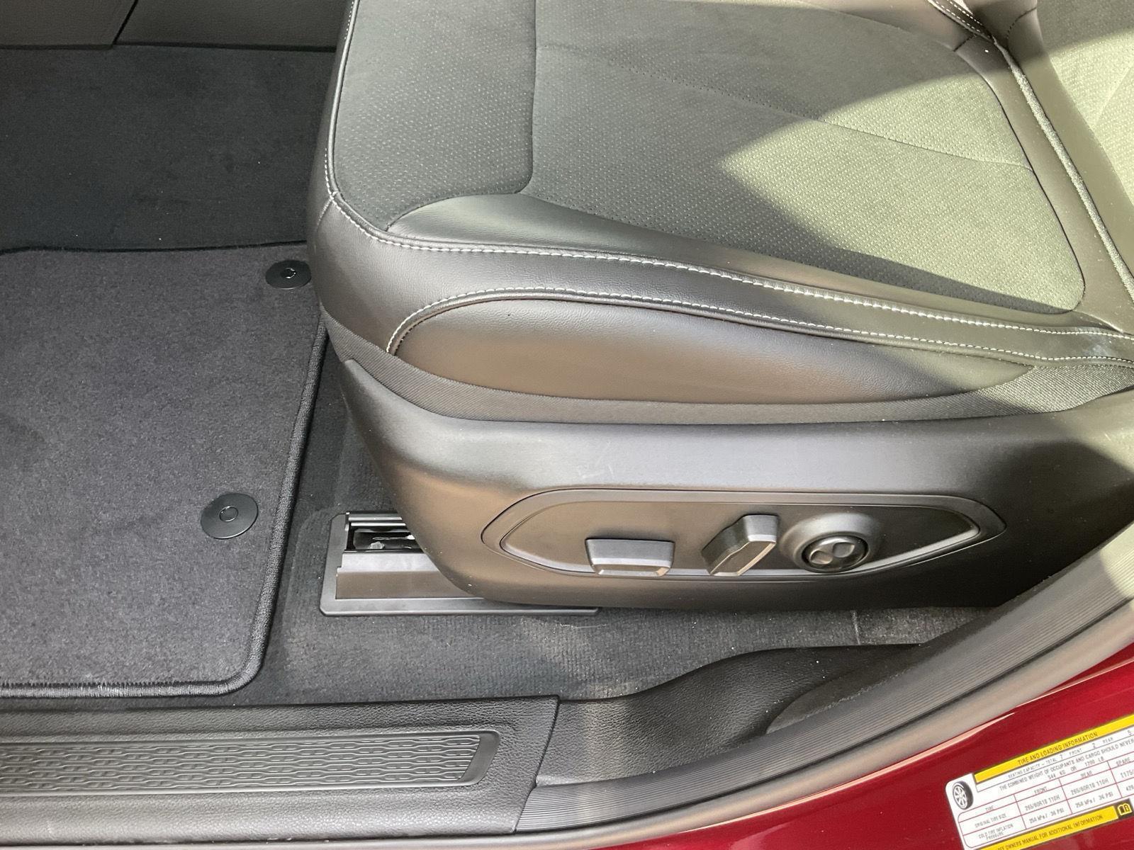 New 2026 Jeep Grand Cherokee L for sale in Grand Island NE