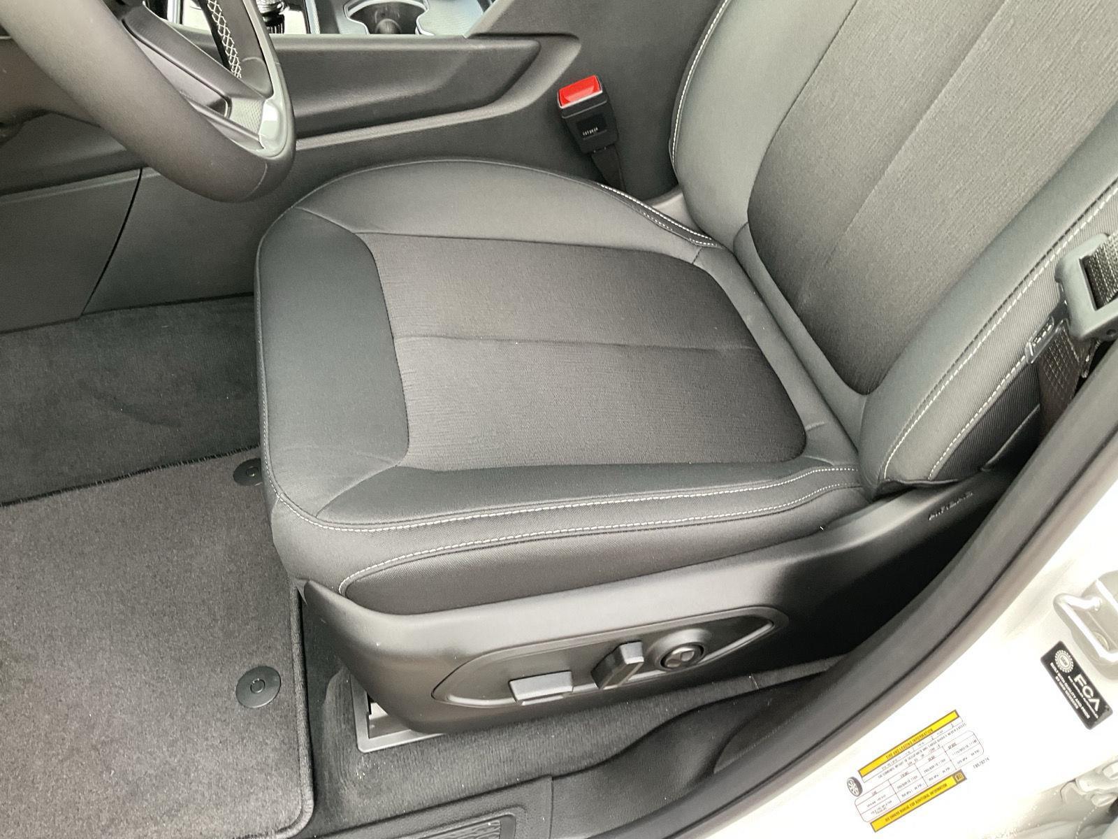 New 2026 Jeep Grand Cherokee L for sale in Grand Island NE