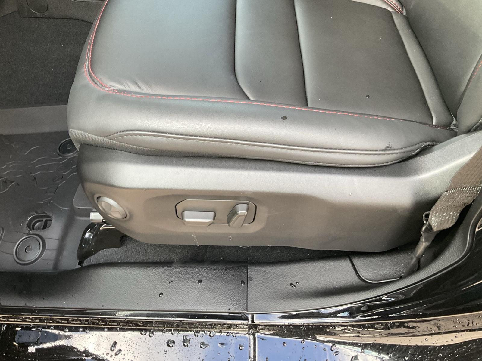 New 2026 Jeep Gladiator for sale in Grand Island NE