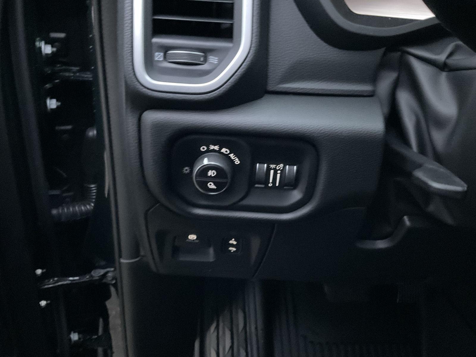 New 2026 Ram 1500 for sale in Grand Island NE