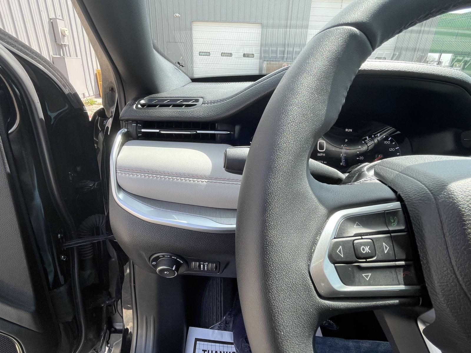 Used 2025 Jeep Compass for sale in Grand Island NE