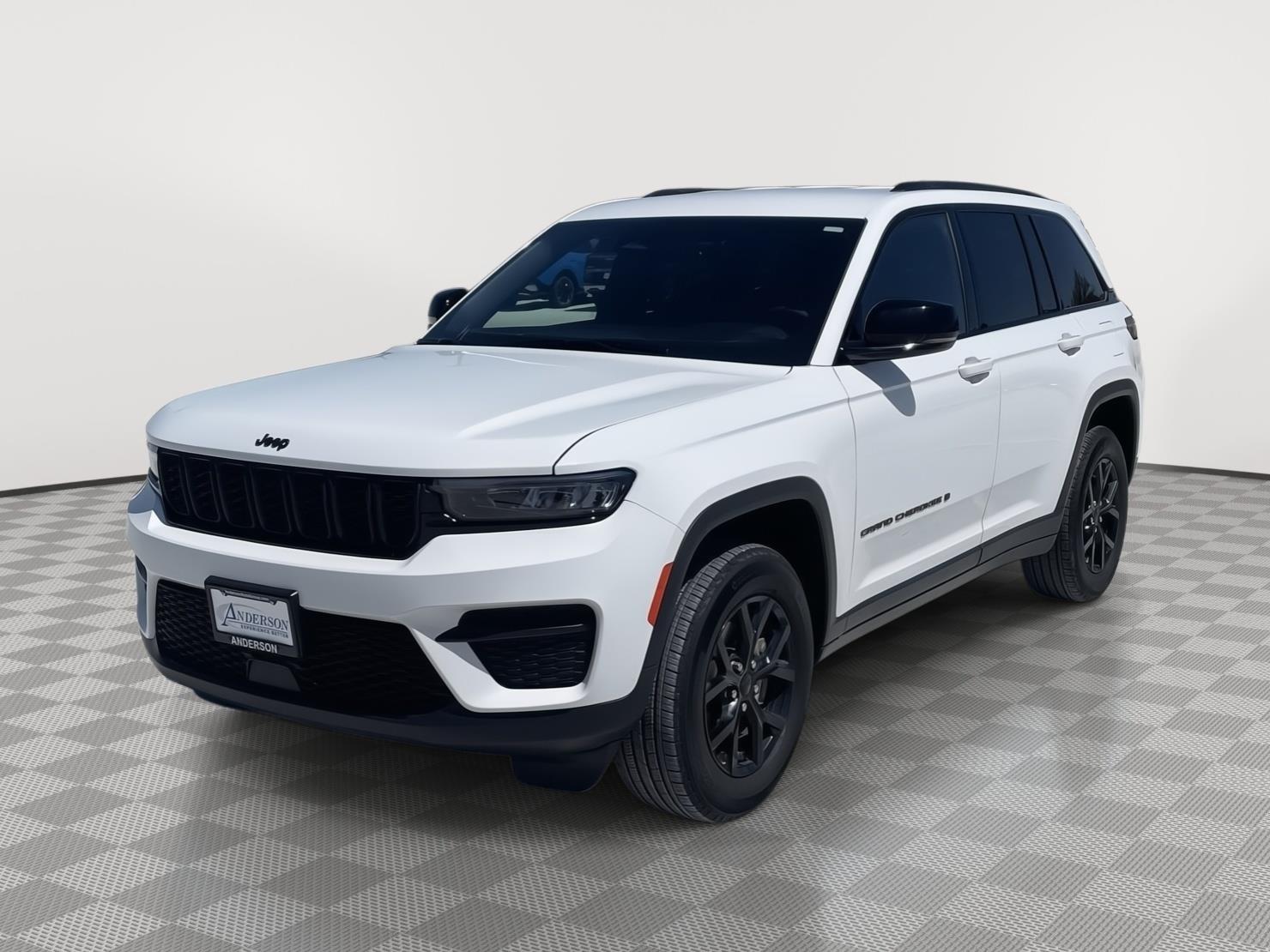 Used 2025 Jeep Grand Cherokee for sale in Grand Island NE