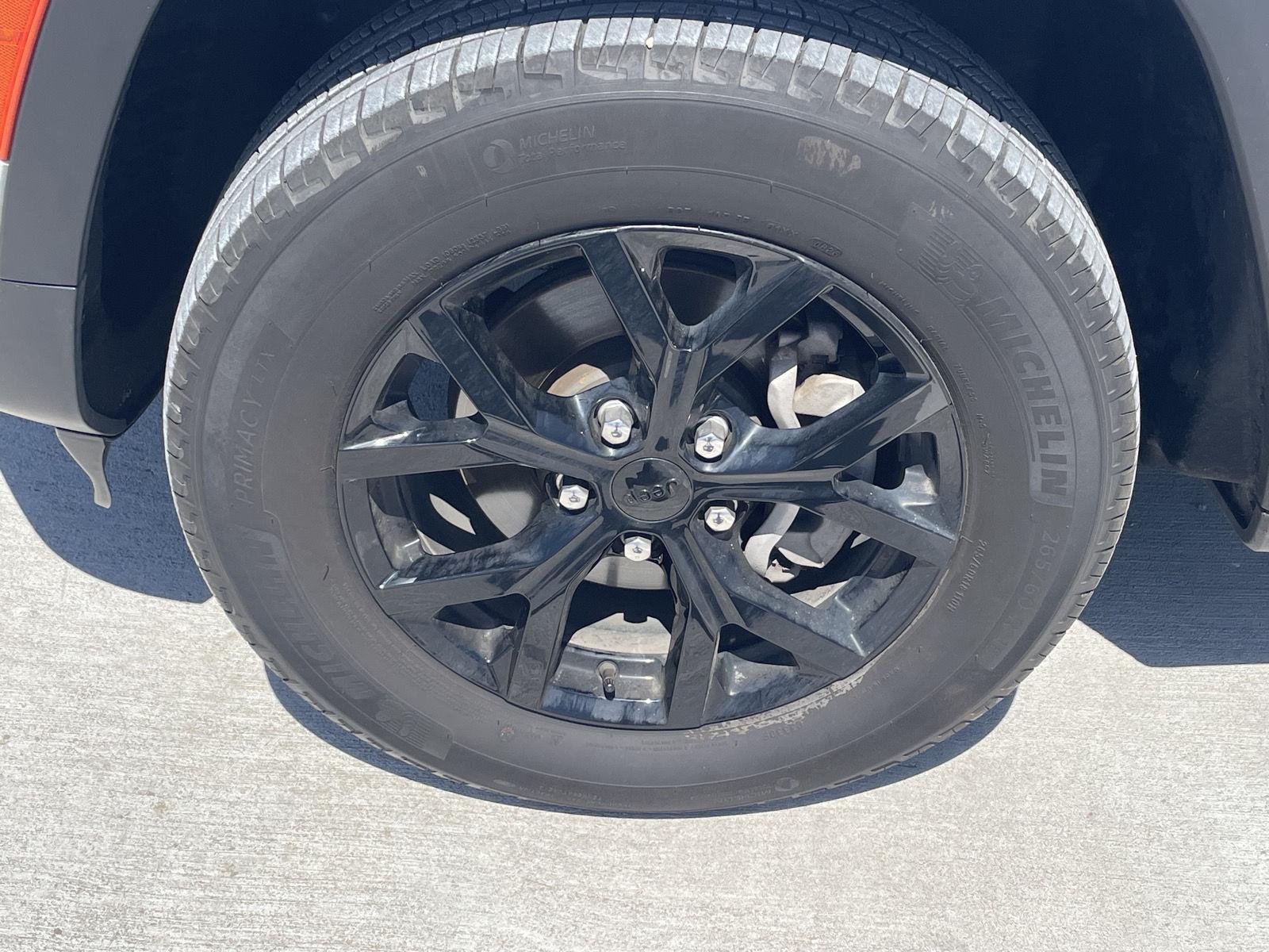 Used 2025 Jeep Grand Cherokee for sale in Grand Island NE