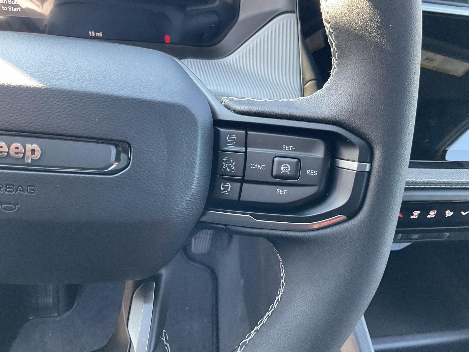 New 2026 Jeep Cherokee for sale in Grand Island NE