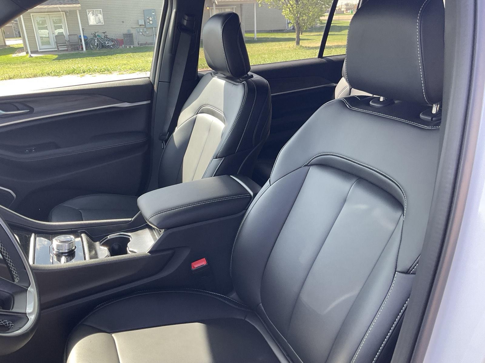 New 2026 Jeep Grand Cherokee L for sale in Grand Island NE