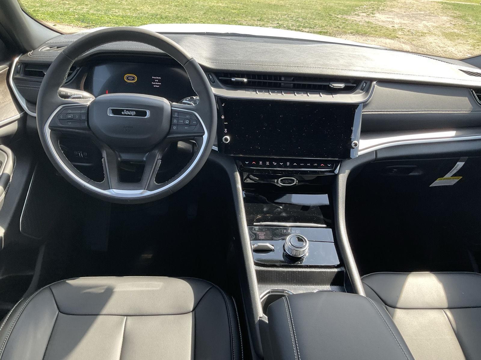 New 2026 Jeep Grand Cherokee L for sale in Grand Island NE