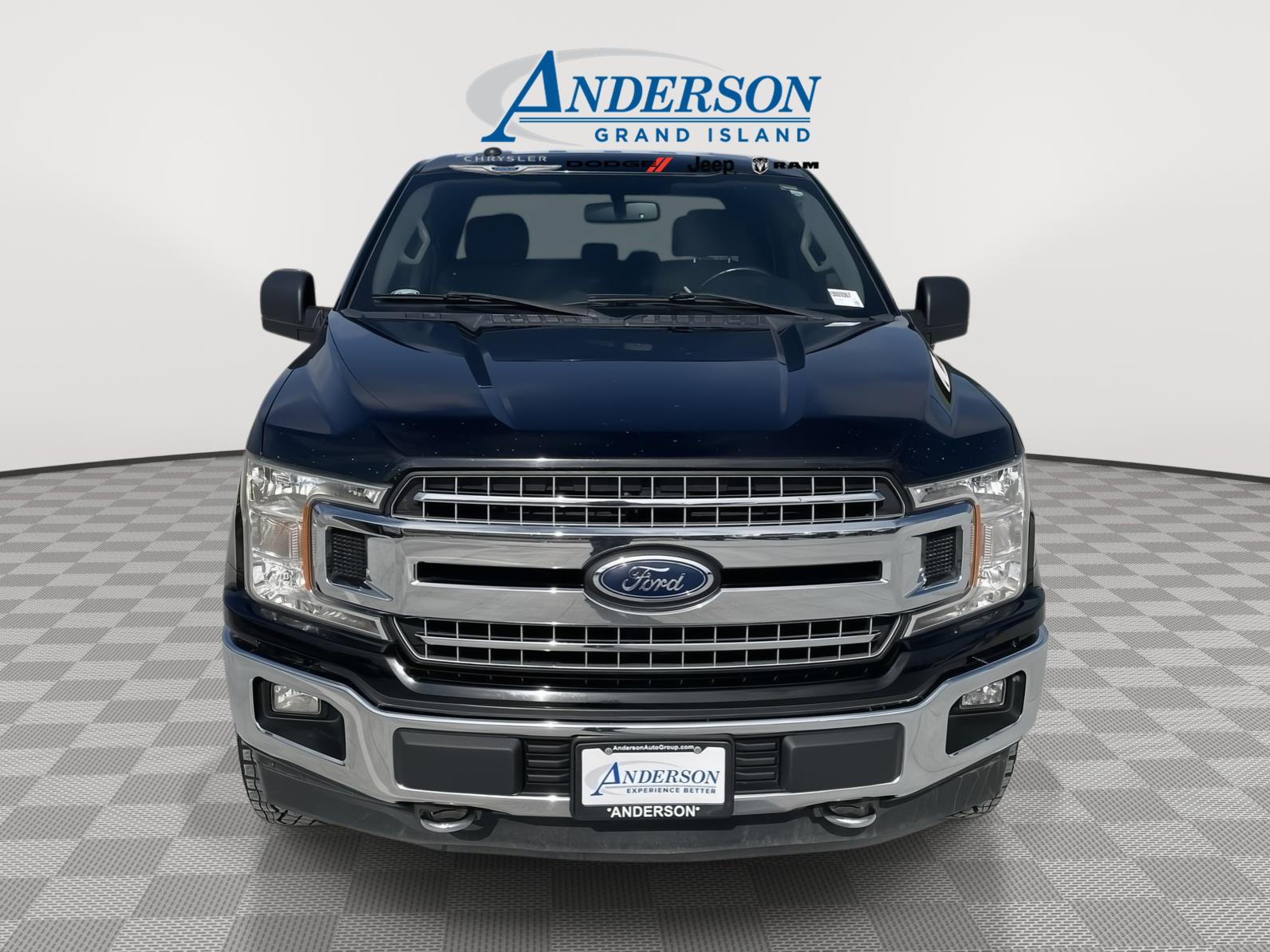 Shadow Black 2018 Ford F-150 XLT SuperCrew 4WD Pickup Truck Four-Wheel Drive Automatic