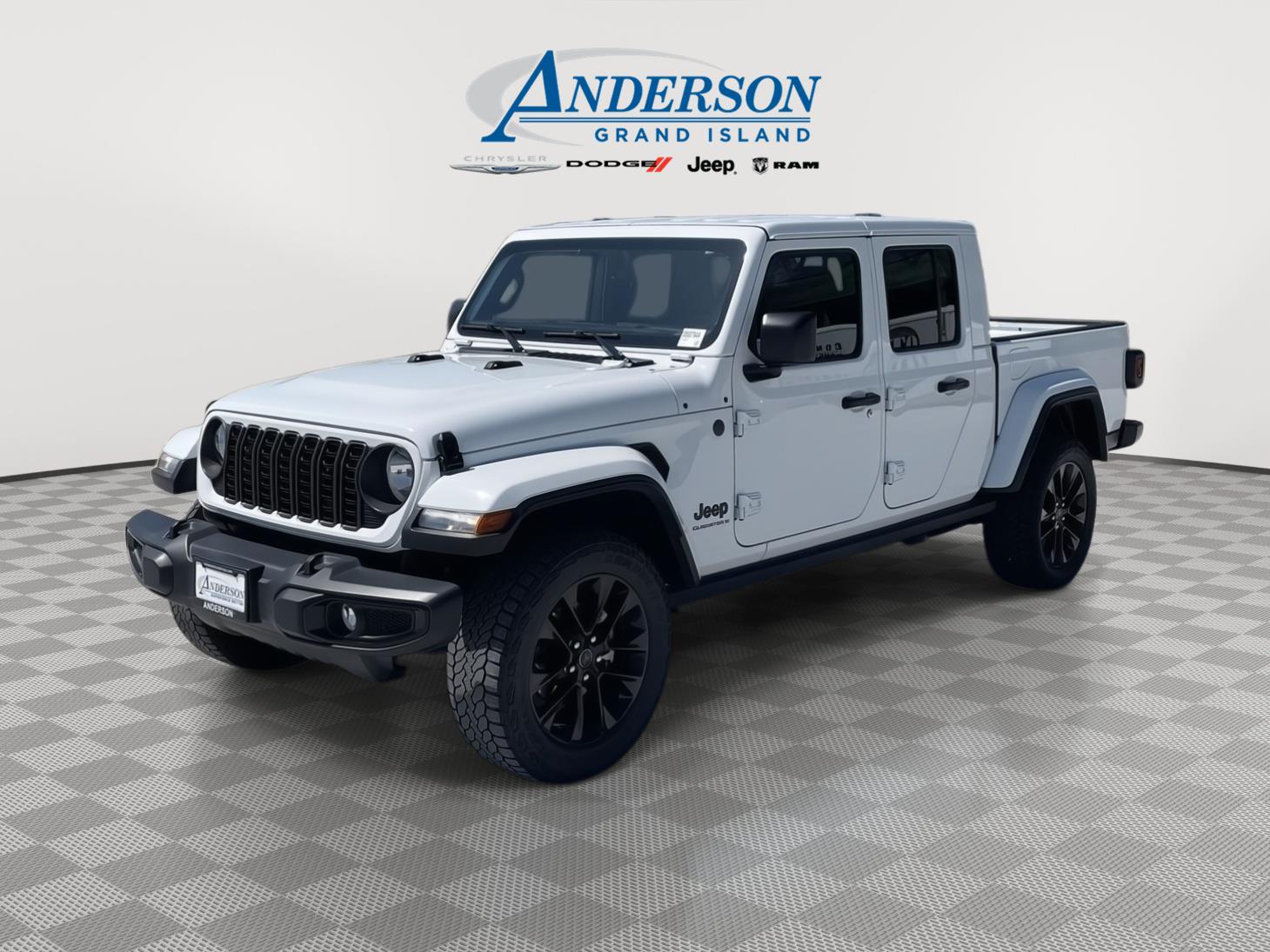 2025 Jeep Gladiator NightHawk Crew Cab 4WD