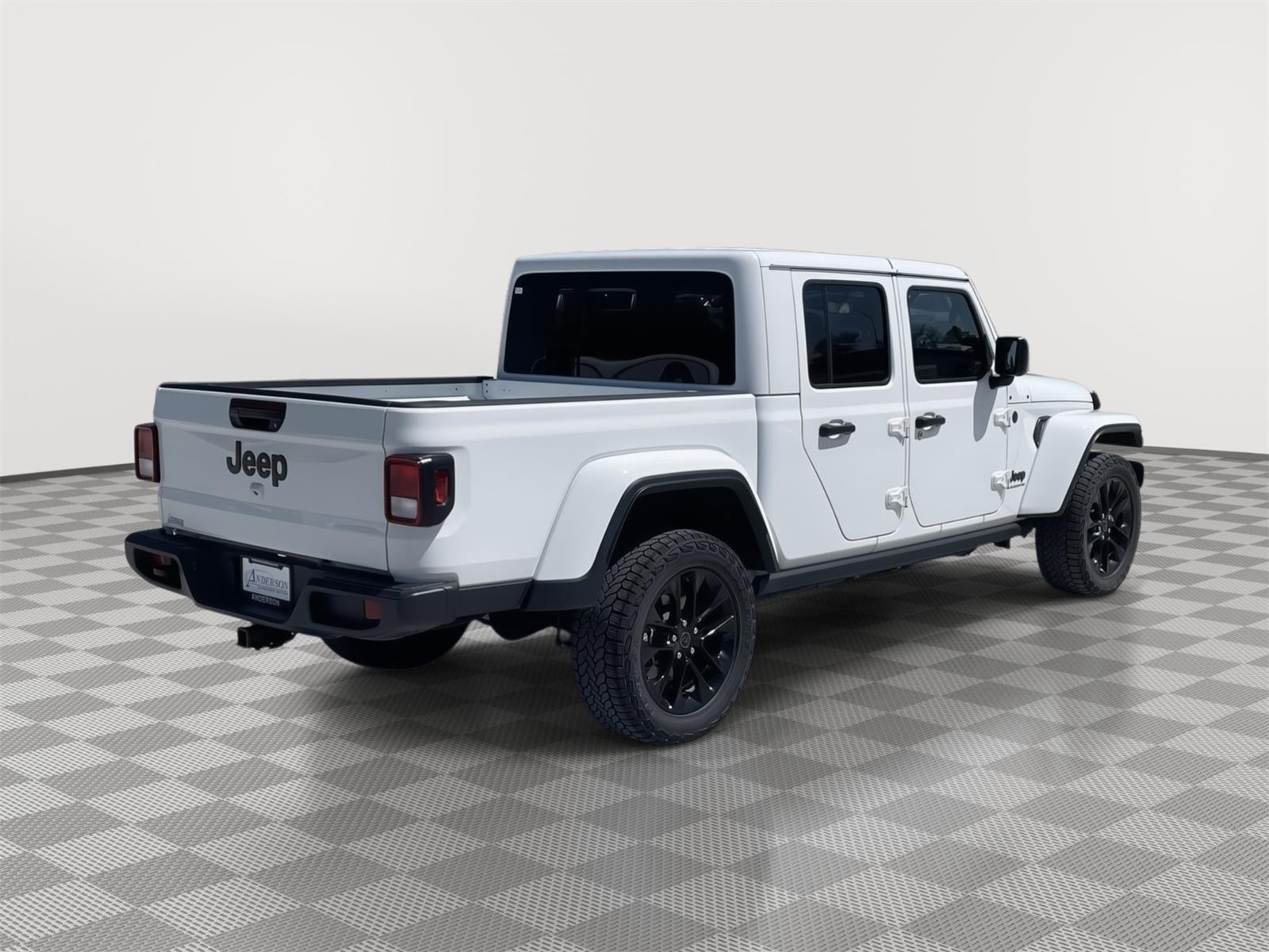 Used 2025 Jeep Gladiator for sale in Grand Island NE