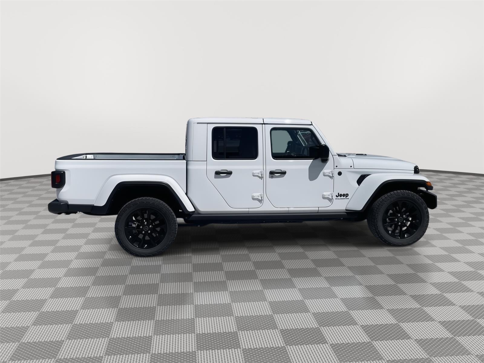 Used 2025 Jeep Gladiator for sale in Grand Island NE