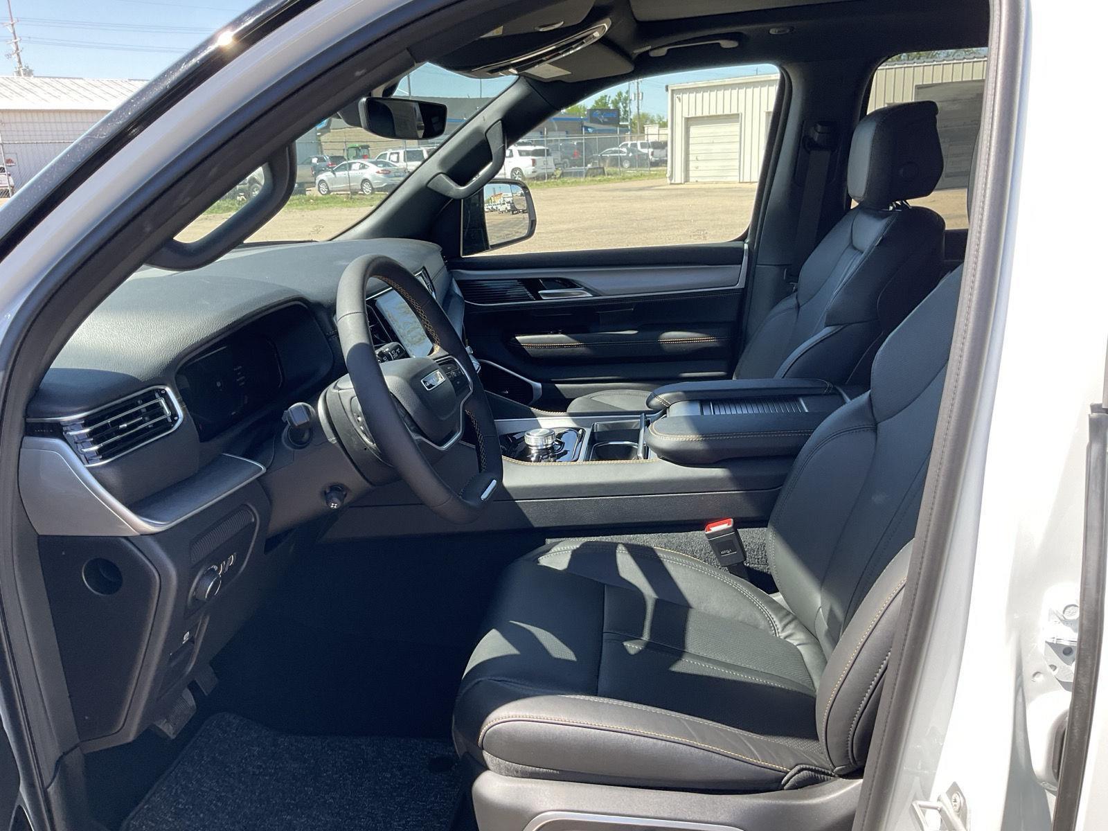 New 2026 Jeep Grand Wagoneer for sale in Grand Island NE