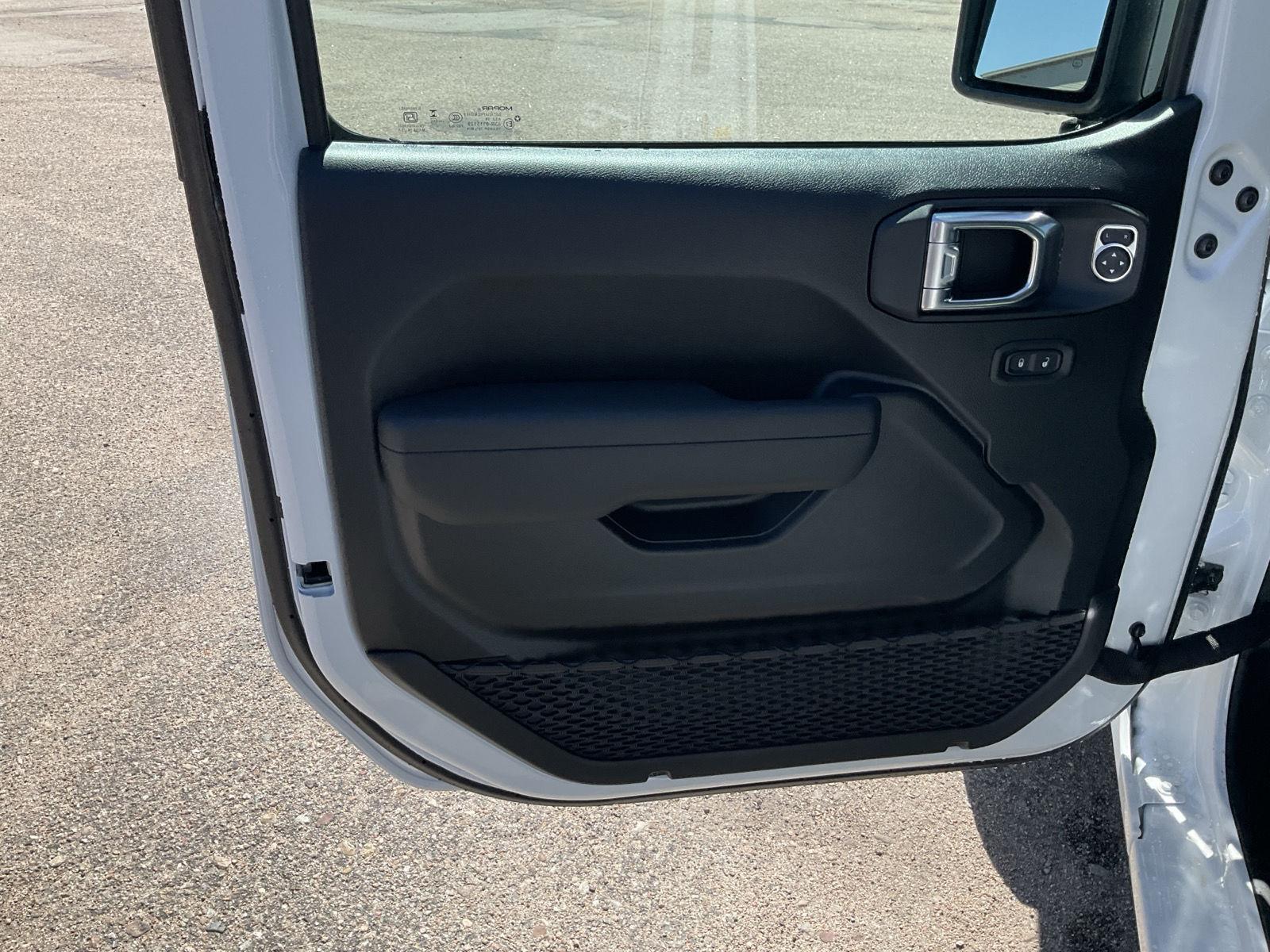 New 2026 Jeep Wrangler for sale in Grand Island NE