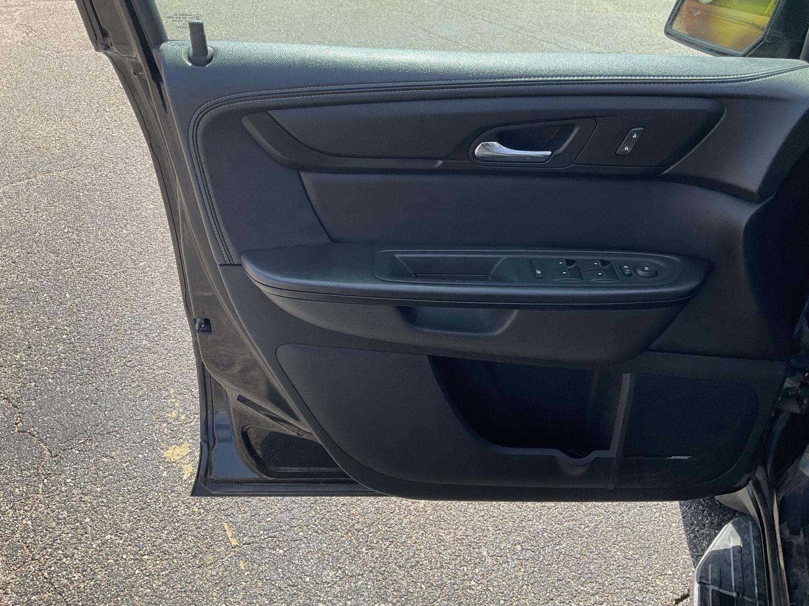 Used 2014 Chevrolet Traverse for sale in Grand Island NE