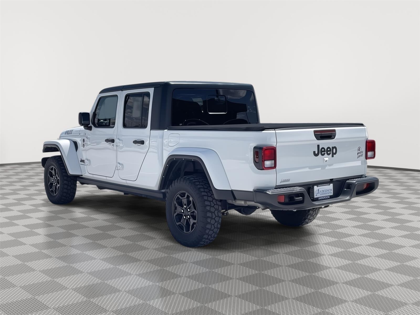 Used 2023 Jeep Gladiator for sale in Grand Island NE