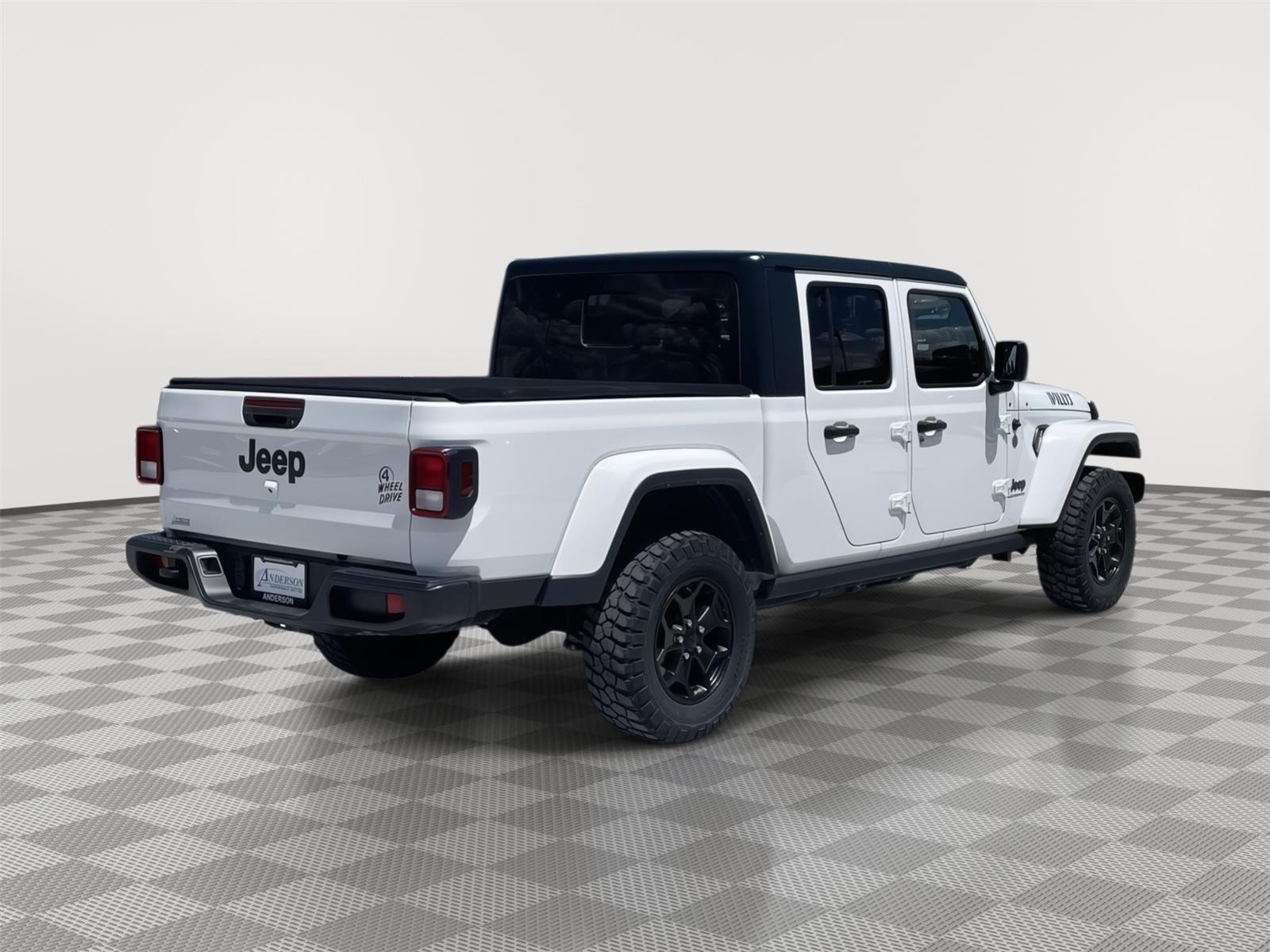 Used 2023 Jeep Gladiator for sale in Grand Island NE