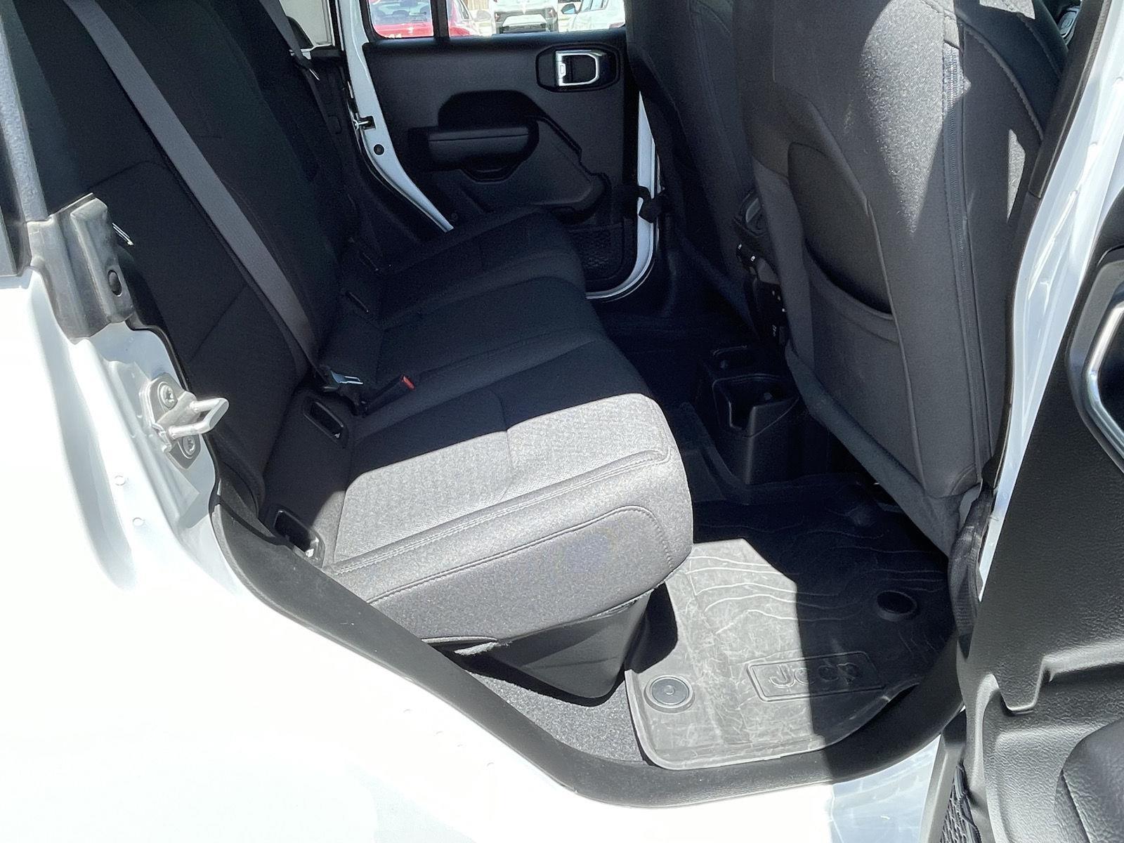 Used 2023 Jeep Gladiator for sale in Grand Island NE
