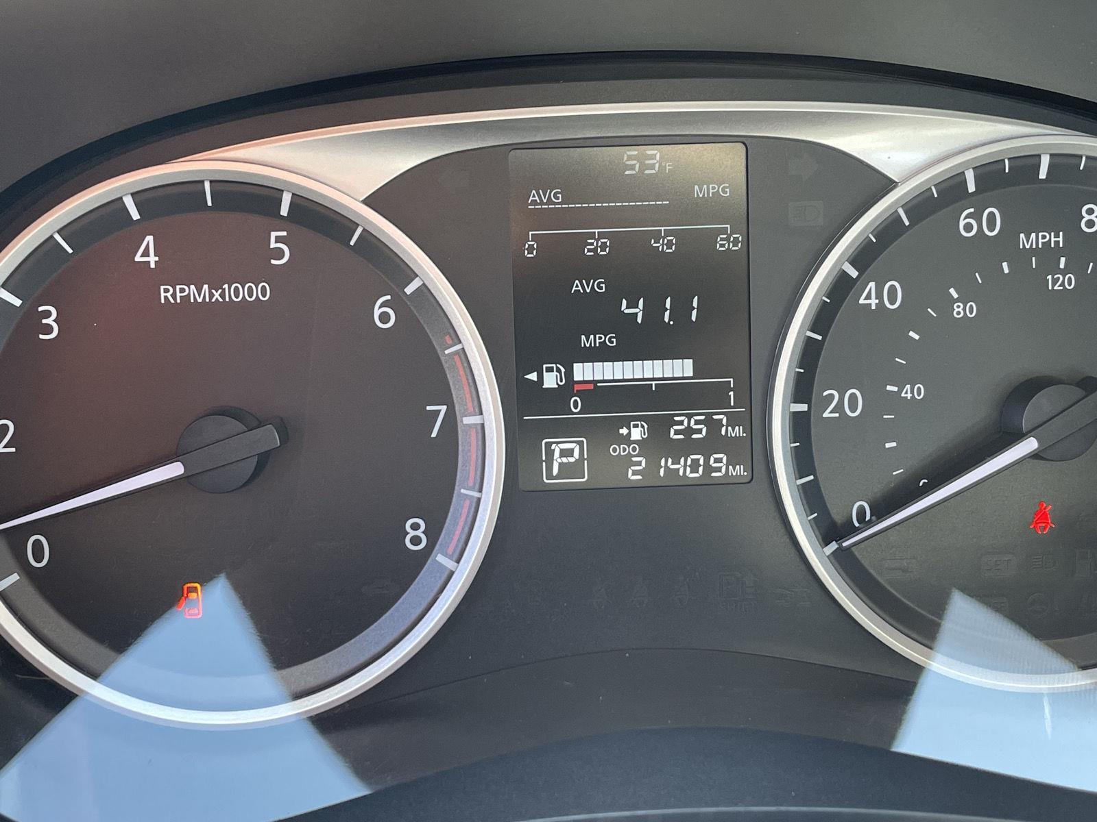 Used 2025 Nissan Versa for sale in Grand Island NE