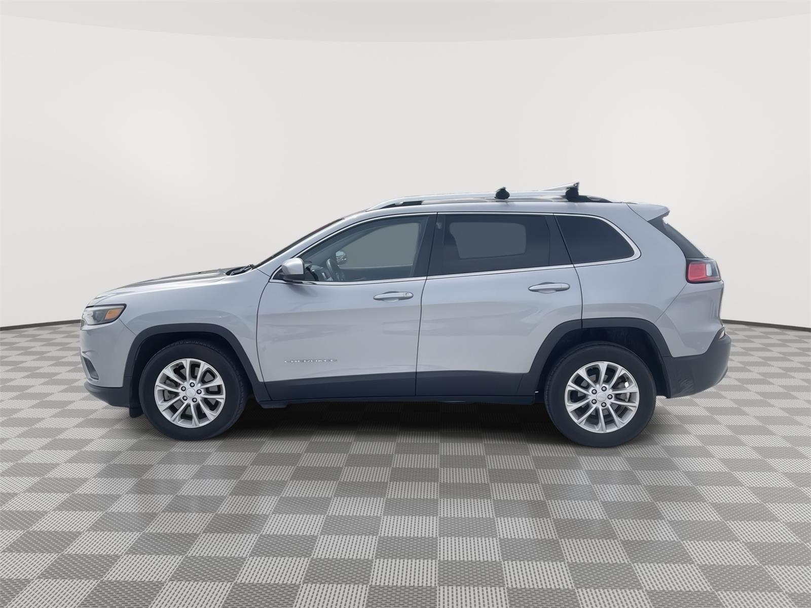 Used 2019 Jeep Cherokee for sale in Grand Island NE