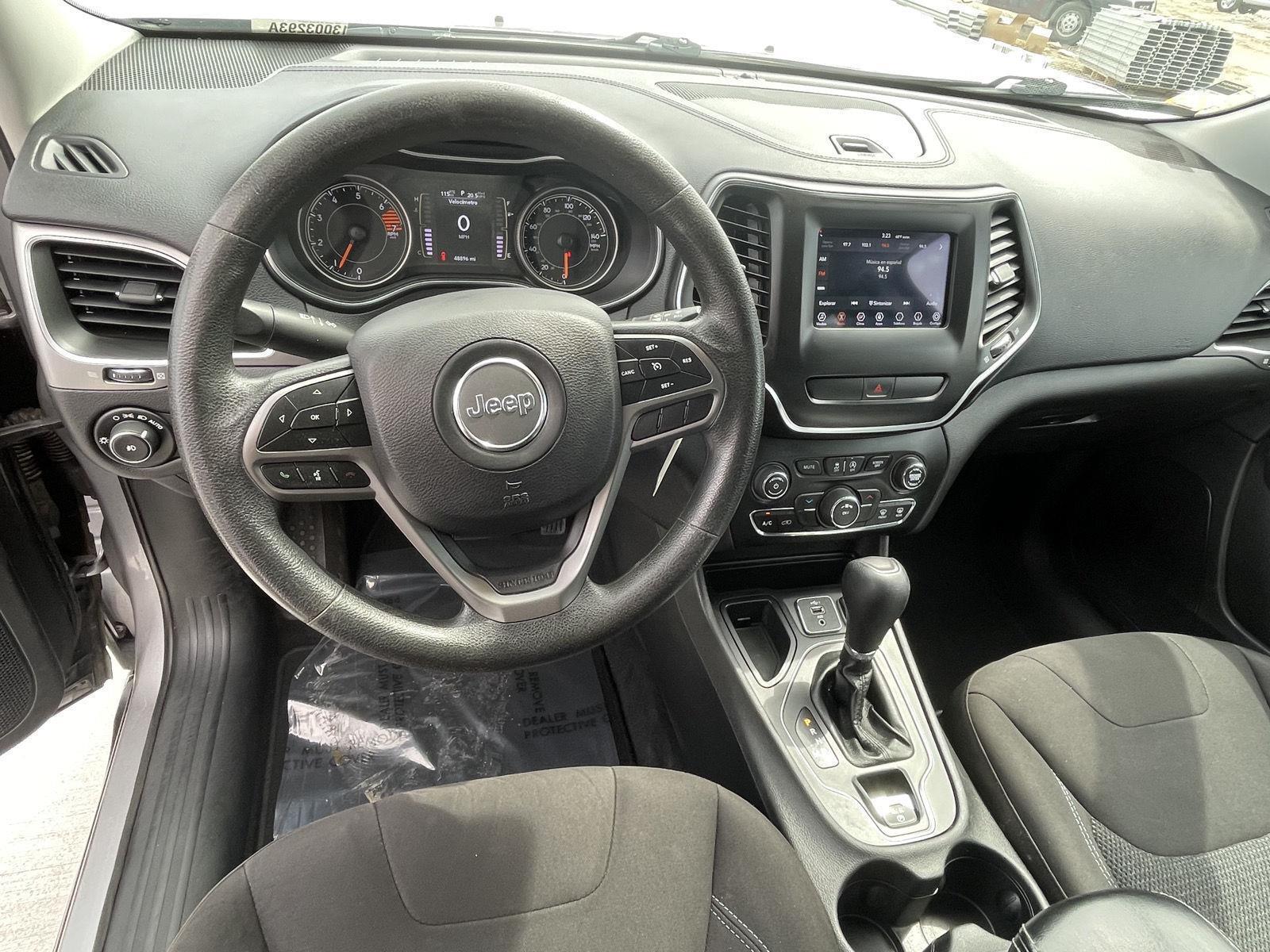 Used 2019 Jeep Cherokee for sale in Grand Island NE