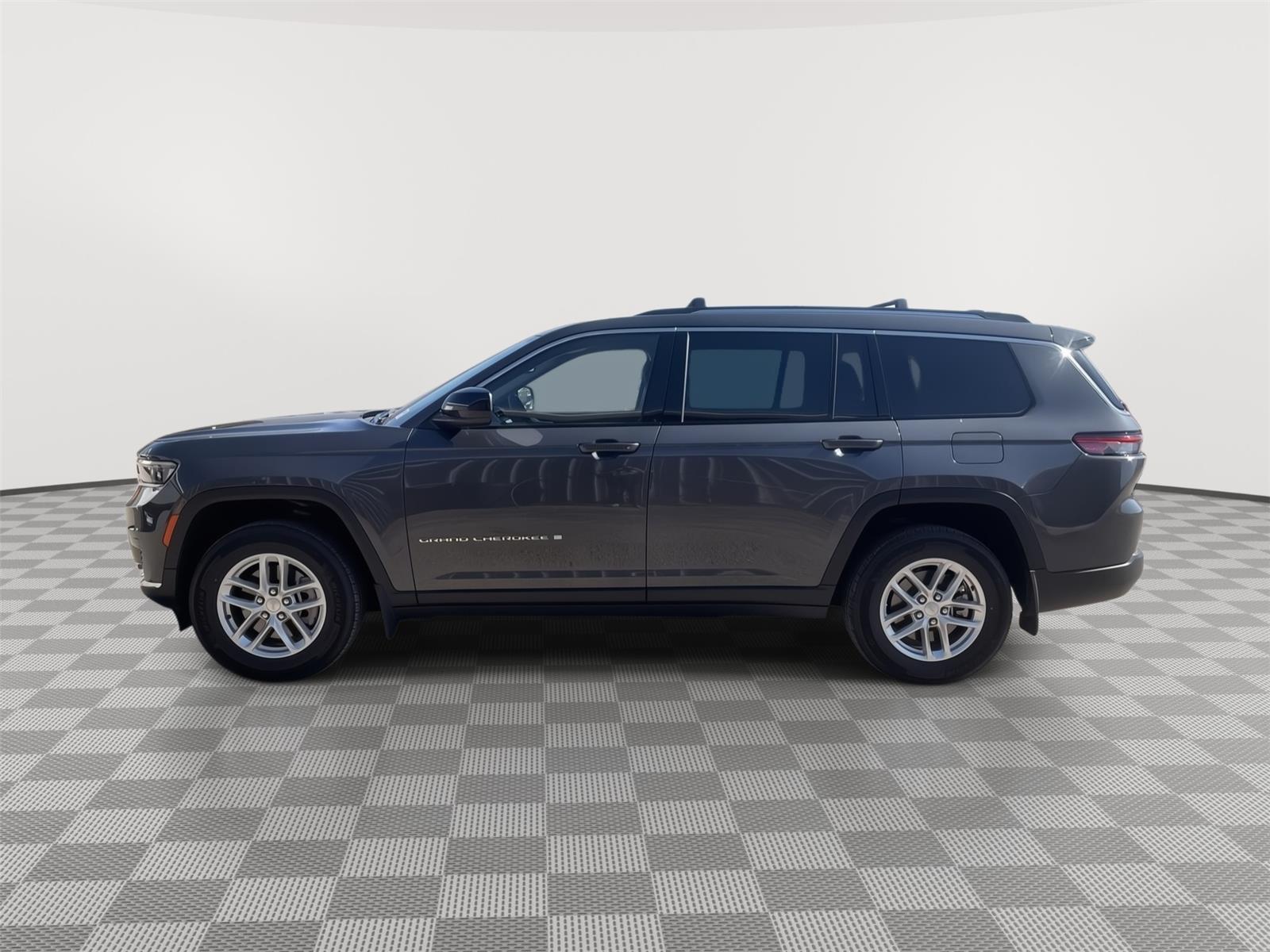 Used 2024 Jeep Grand Cherokee L for sale in Grand Island NE