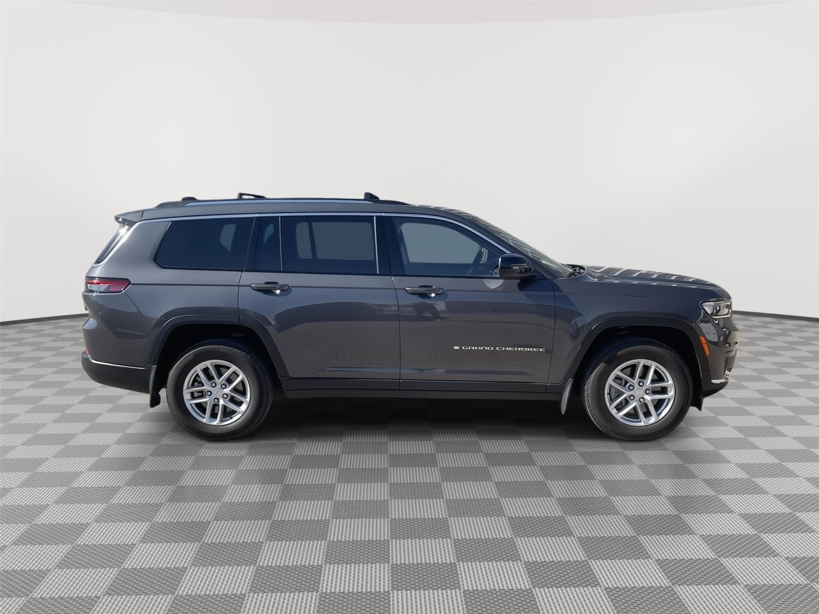 Used 2024 Jeep Grand Cherokee L for sale in Grand Island NE