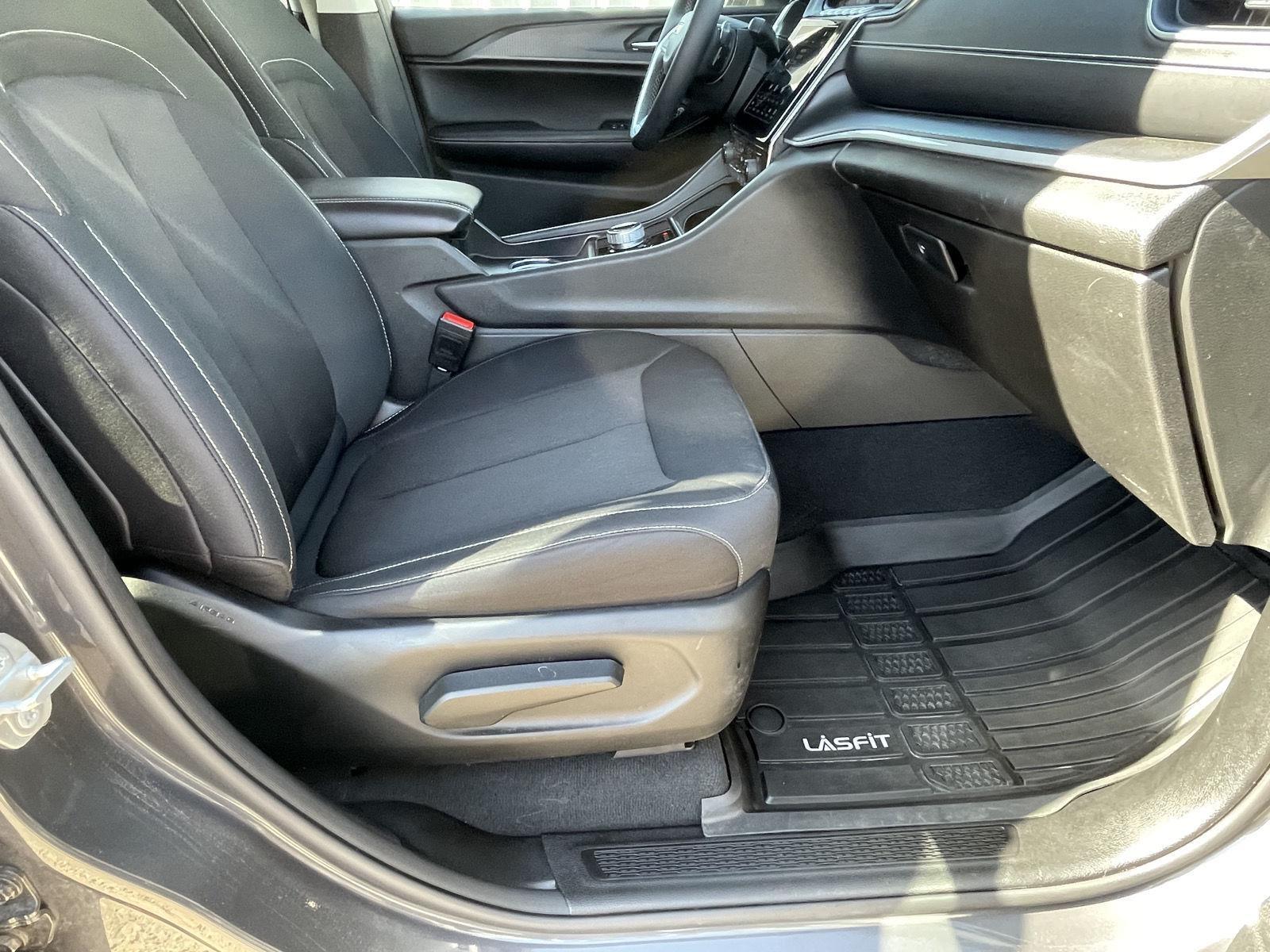 Used 2024 Jeep Grand Cherokee L for sale in Grand Island NE