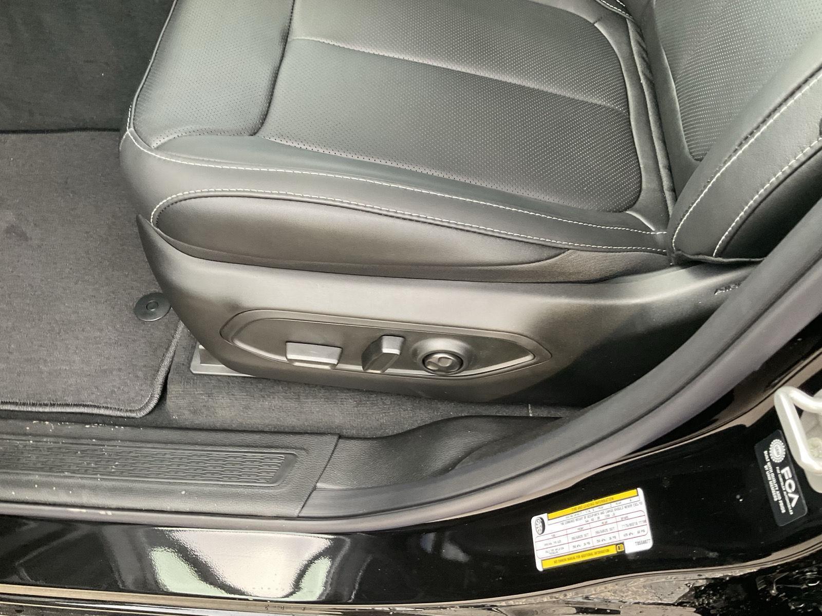 New 2026 Jeep Grand Cherokee L for sale in Grand Island NE