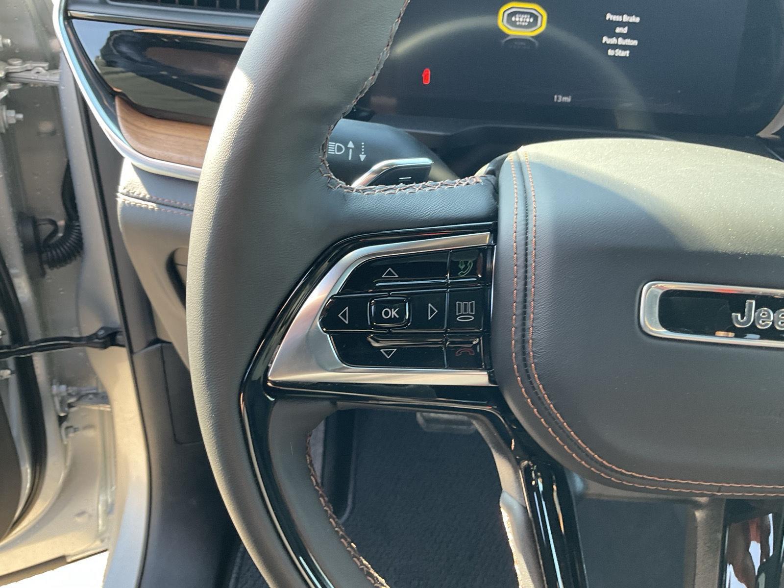 New 2026 Jeep Grand Cherokee for sale in Grand Island NE