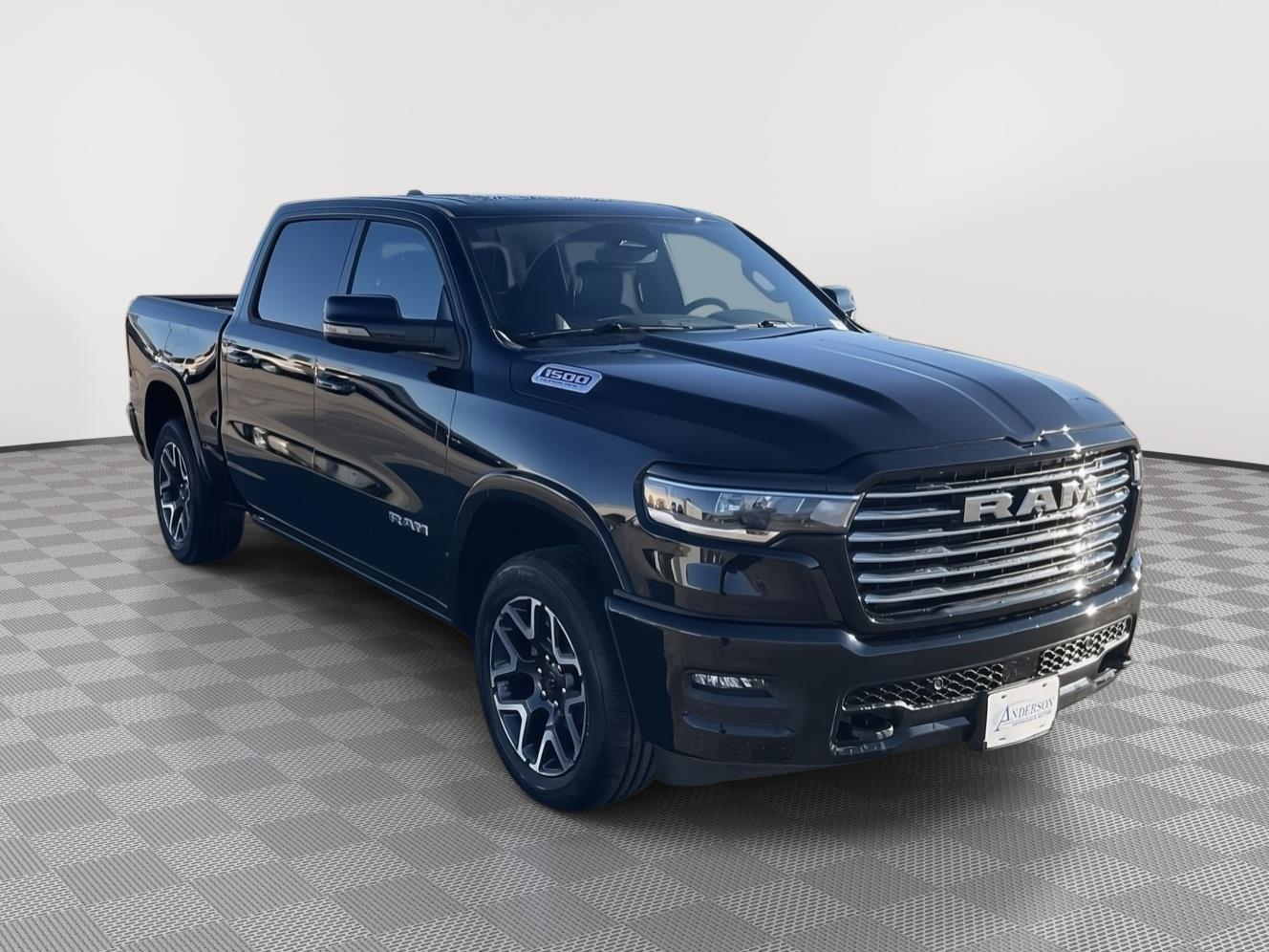 Vehicle photo 7