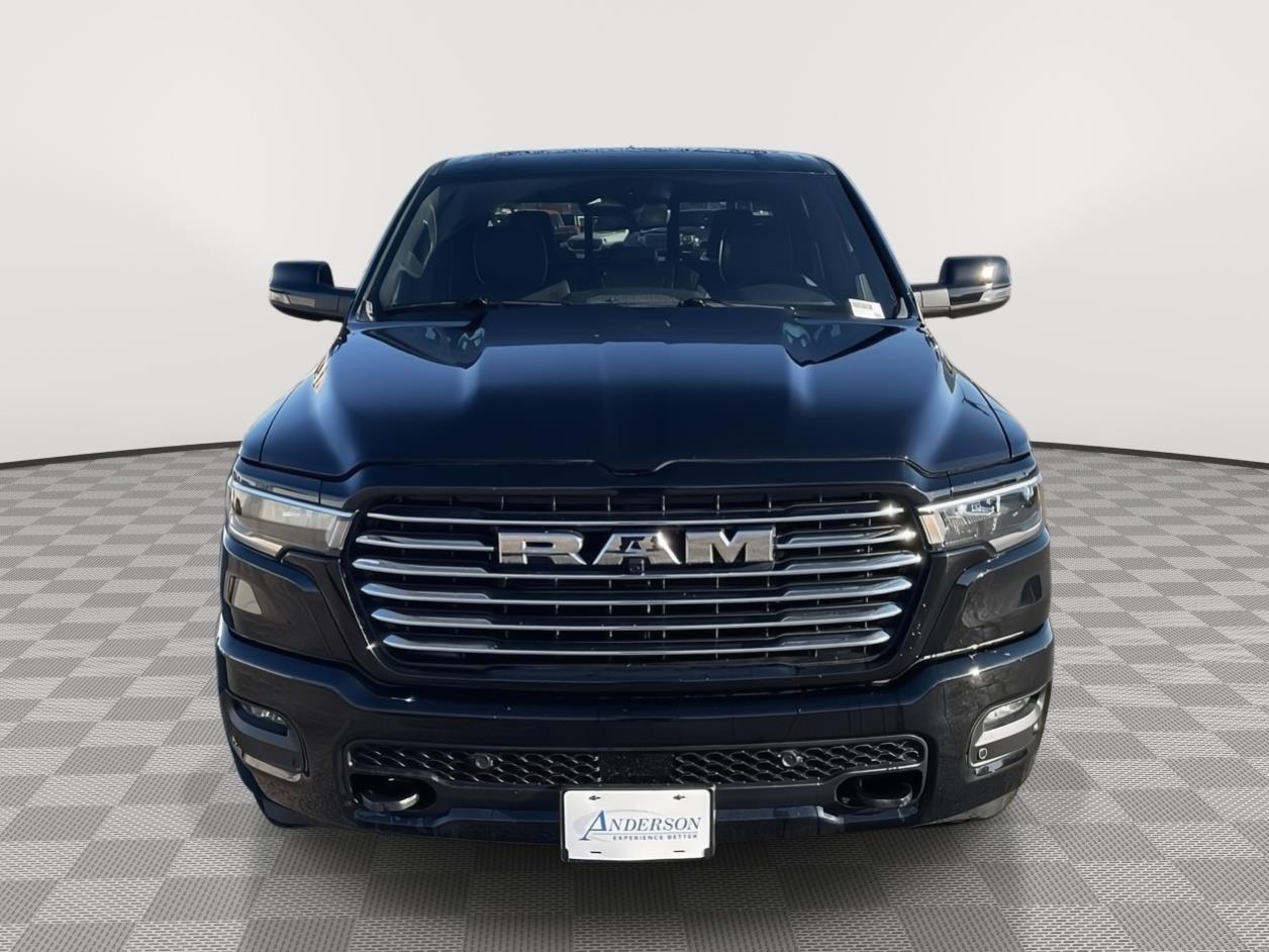 Vehicle photo 8