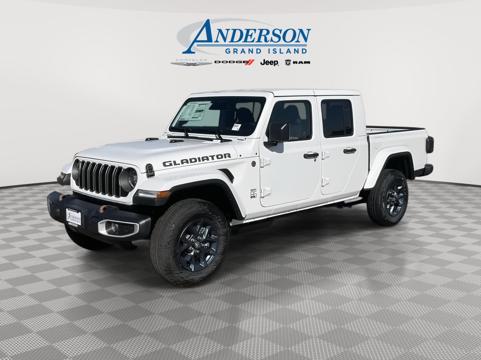 Vehicle photo 1