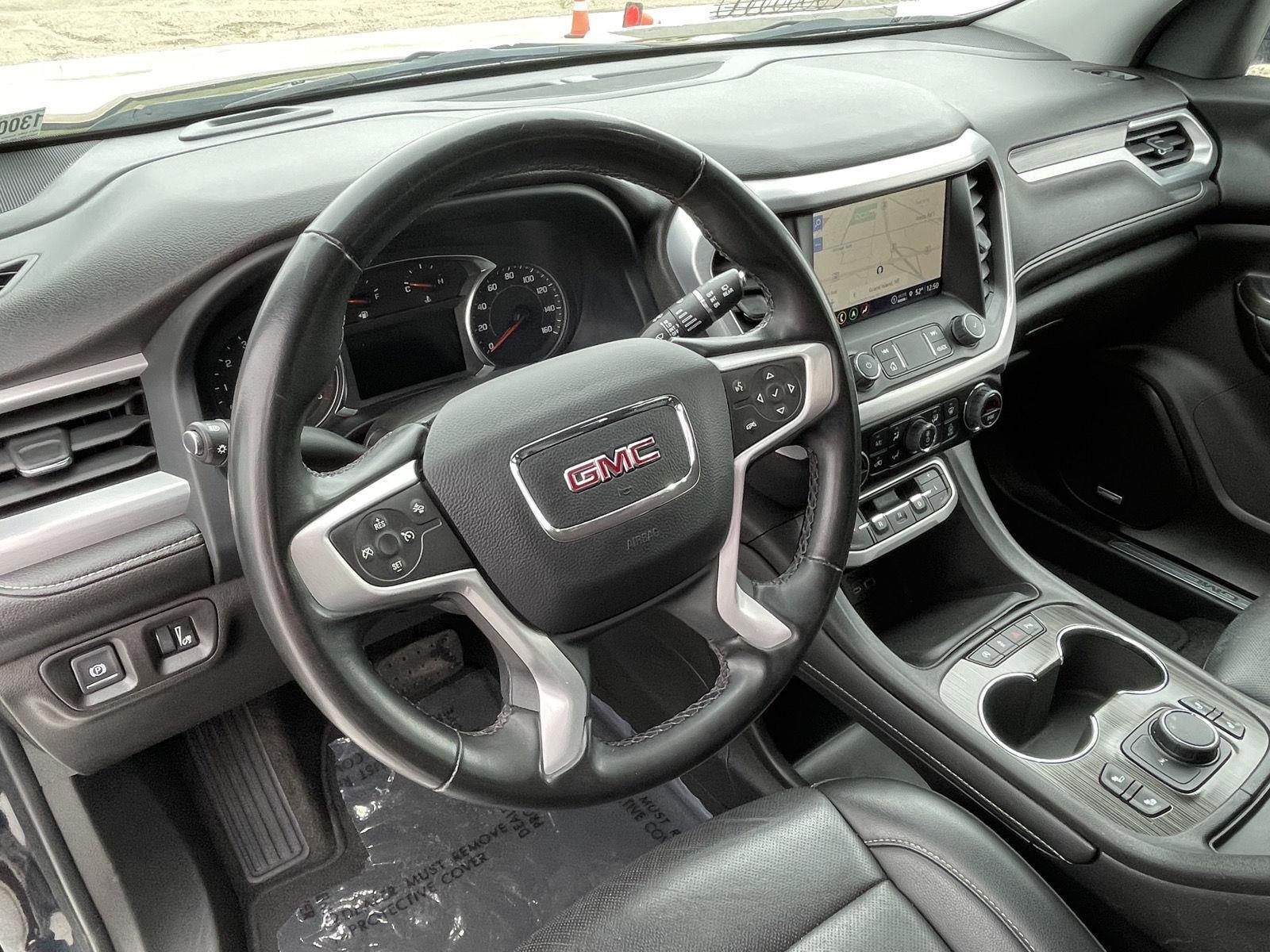 Used 2023 GMC Acadia for sale in Grand Island NE