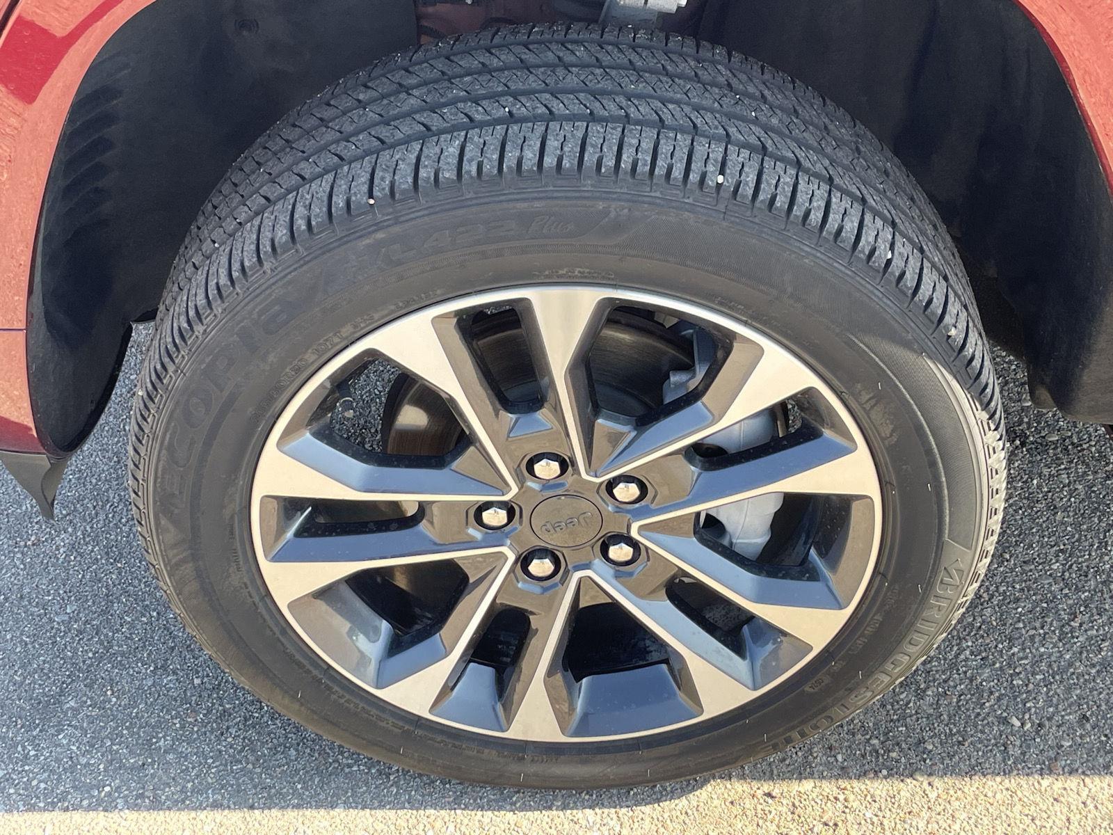 Pre-Owned 2024 Jeep Grand Cherokee for sale in Grand Island NE